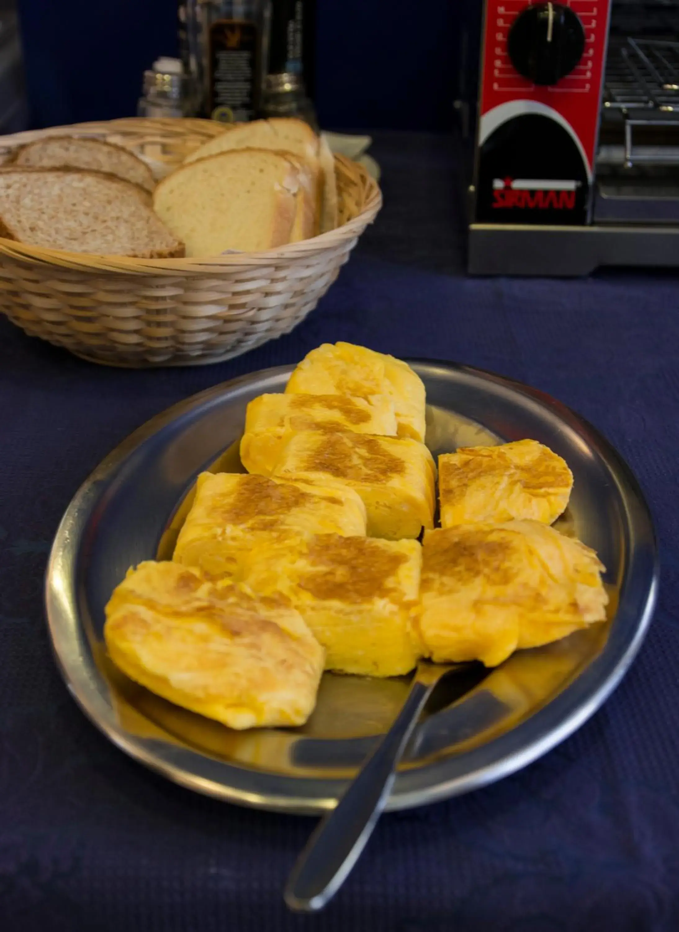 Breakfast in Hotel Leone