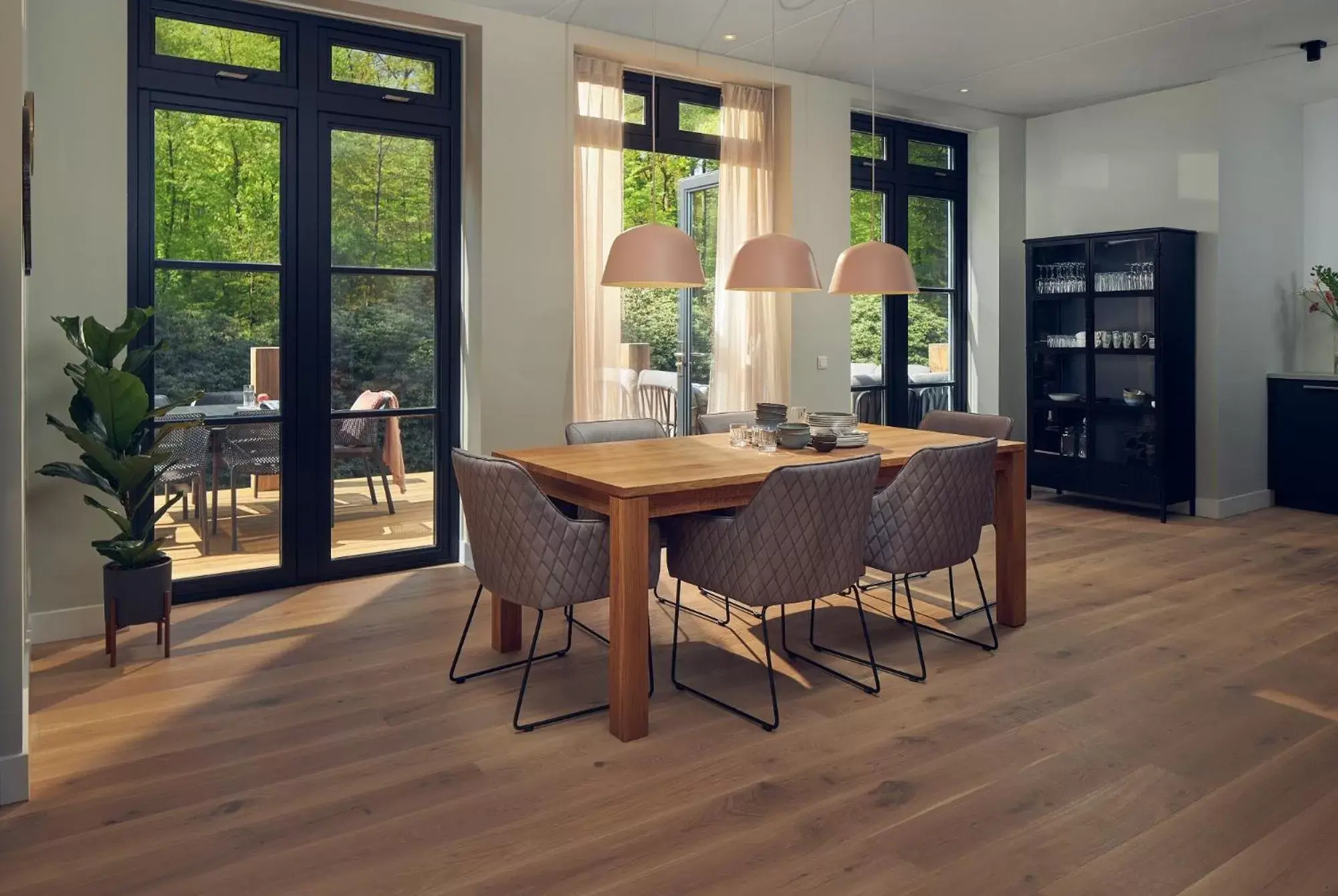 Living room, Dining Area in Boutique Hotel Beekhuizen