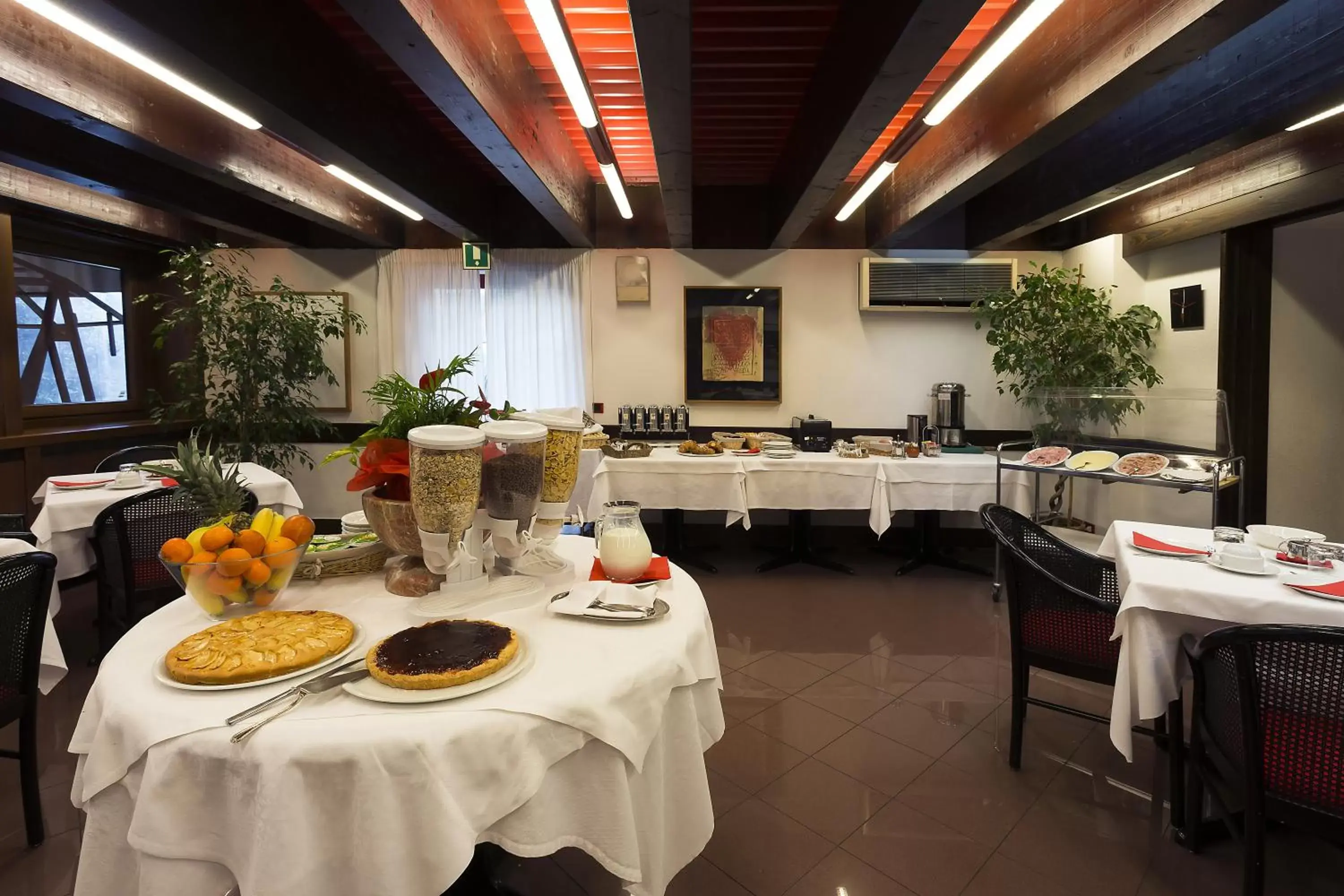 Buffet breakfast, Restaurant/Places to Eat in Hotel San Giorgio