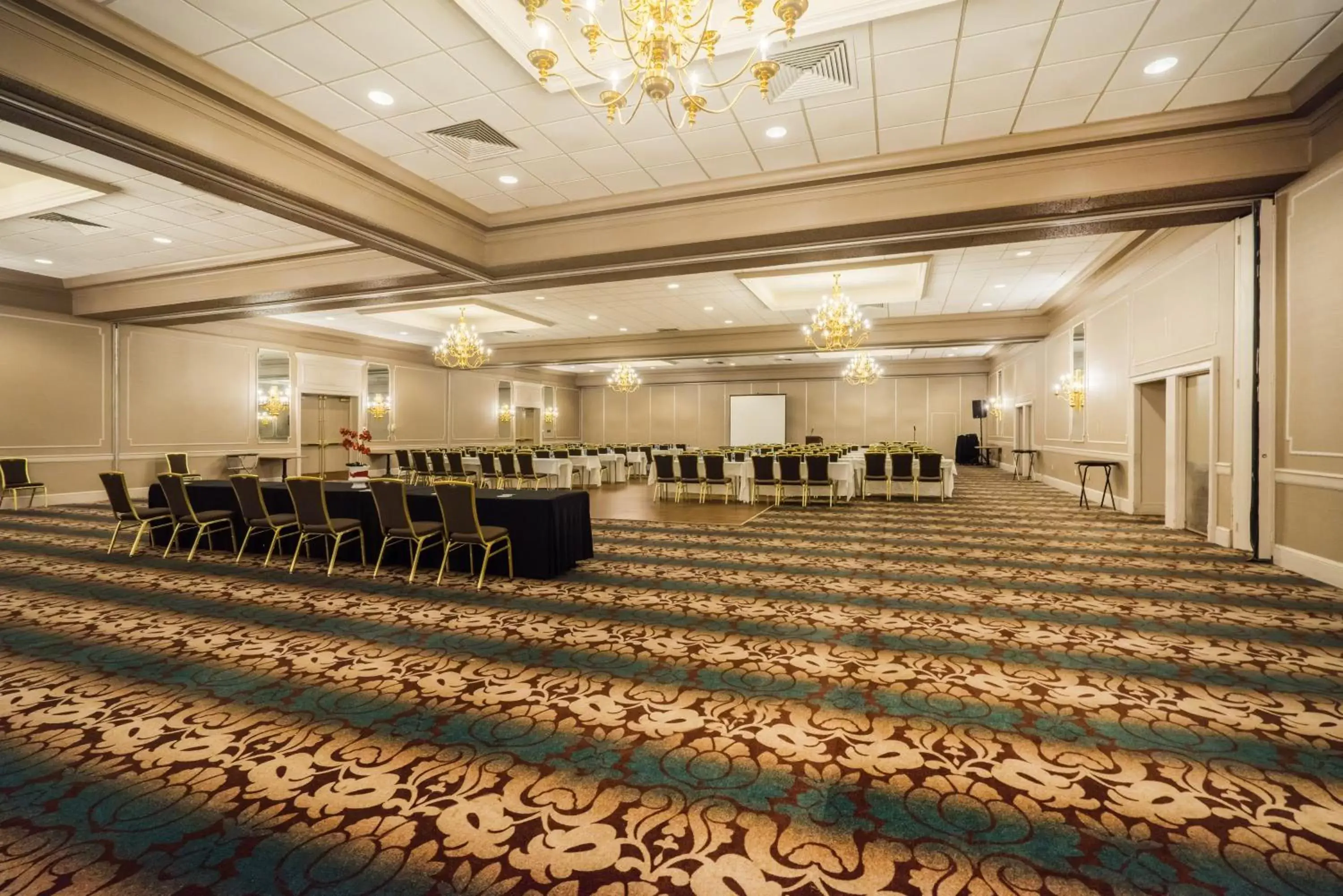 Banquet/Function facilities, Banquet Facilities in enVision Hotel & Conference Center Mansfield-Foxboro