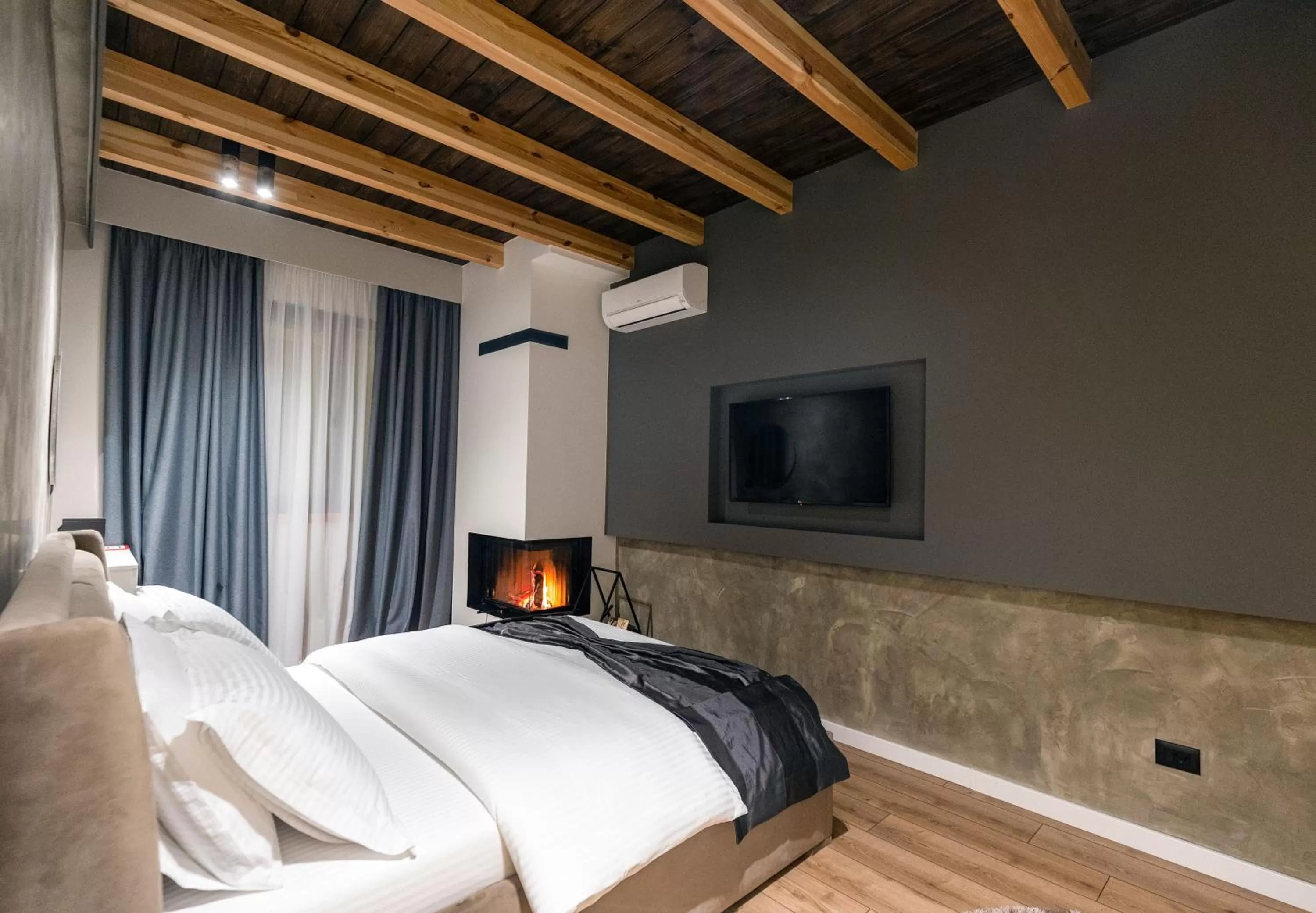 Bedroom, Bed in Bujtina Oxhaku