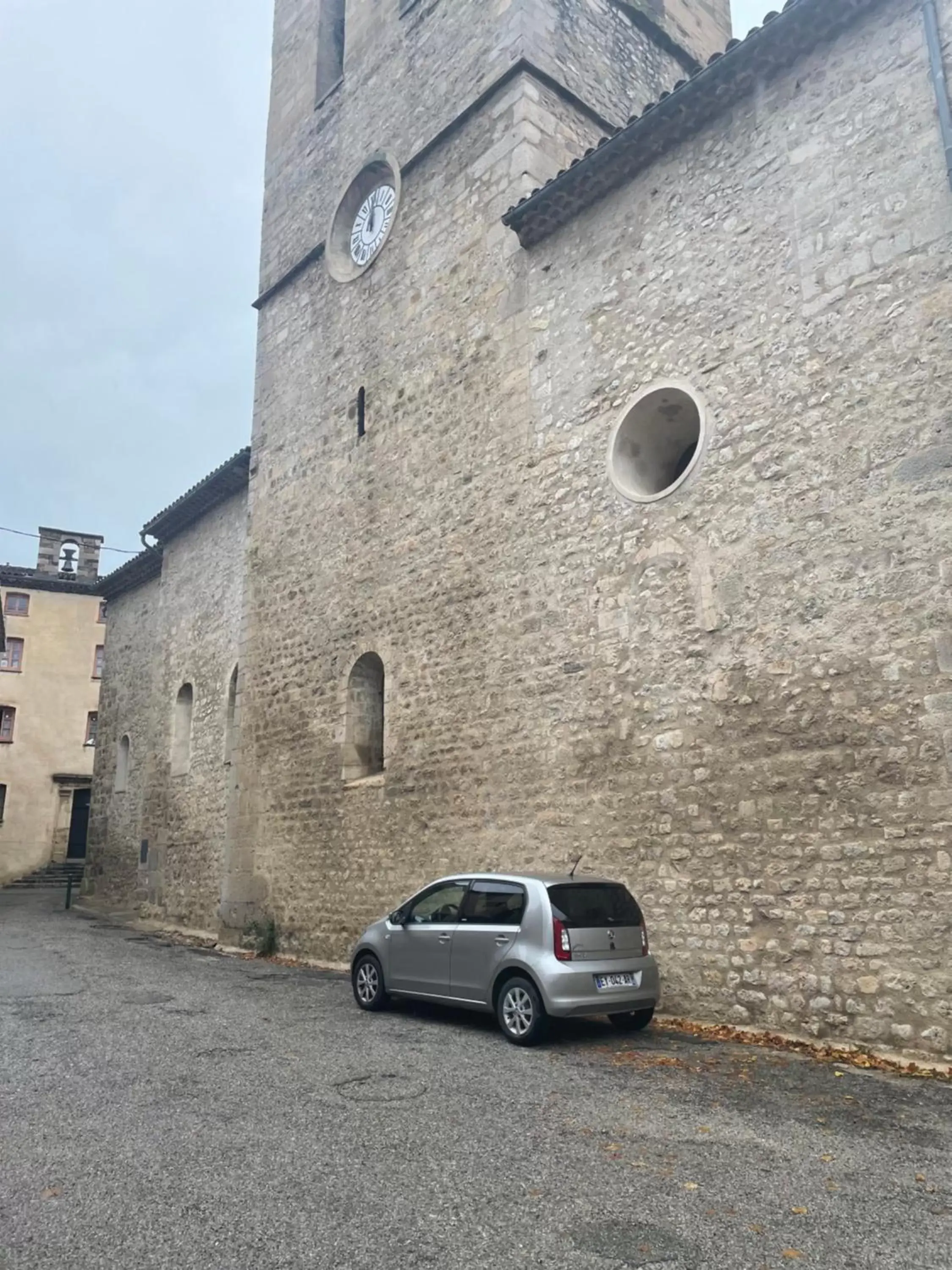 Parking, Property Building in Ancienne Cure