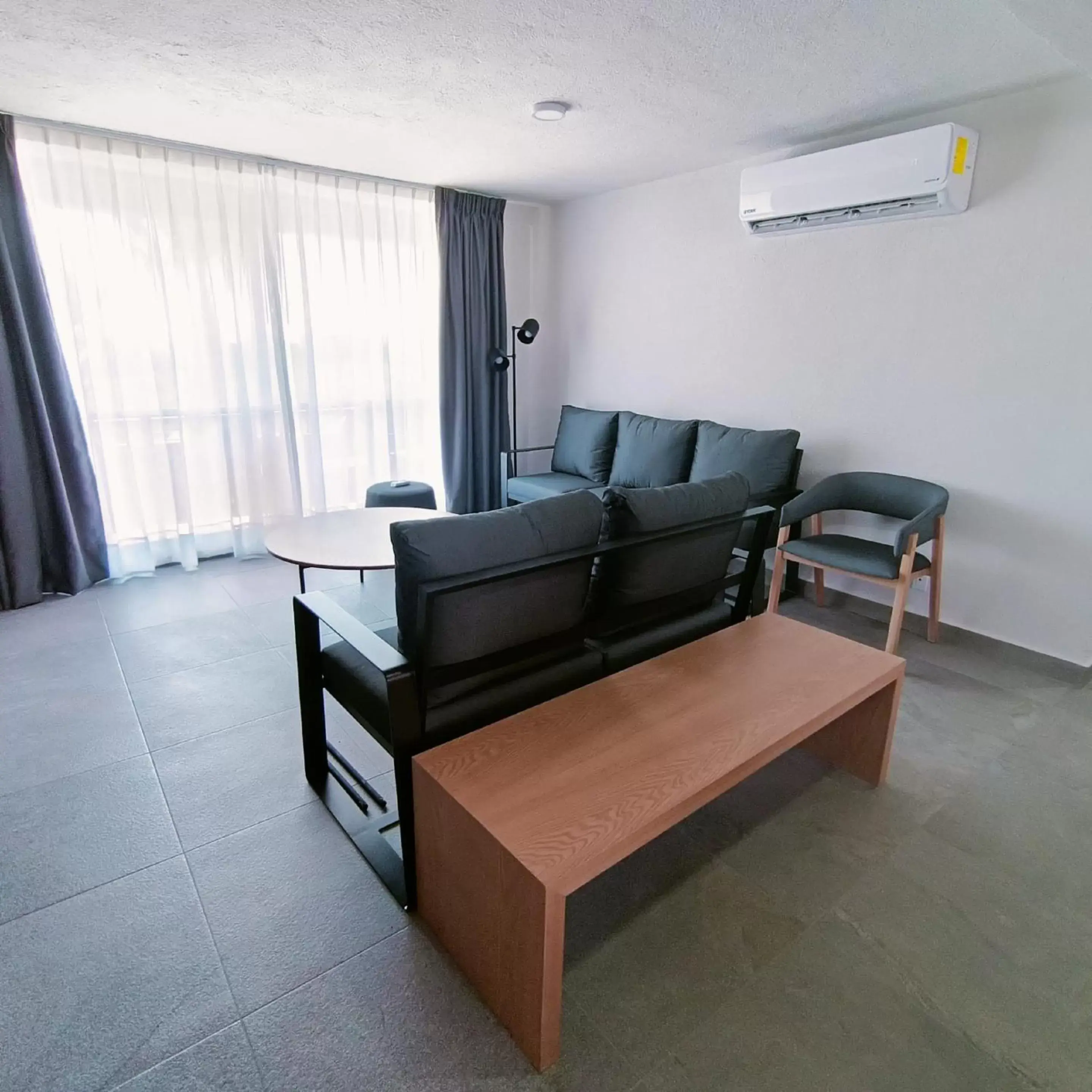 Living room, Seating Area in Sunrock Hotel & Suites