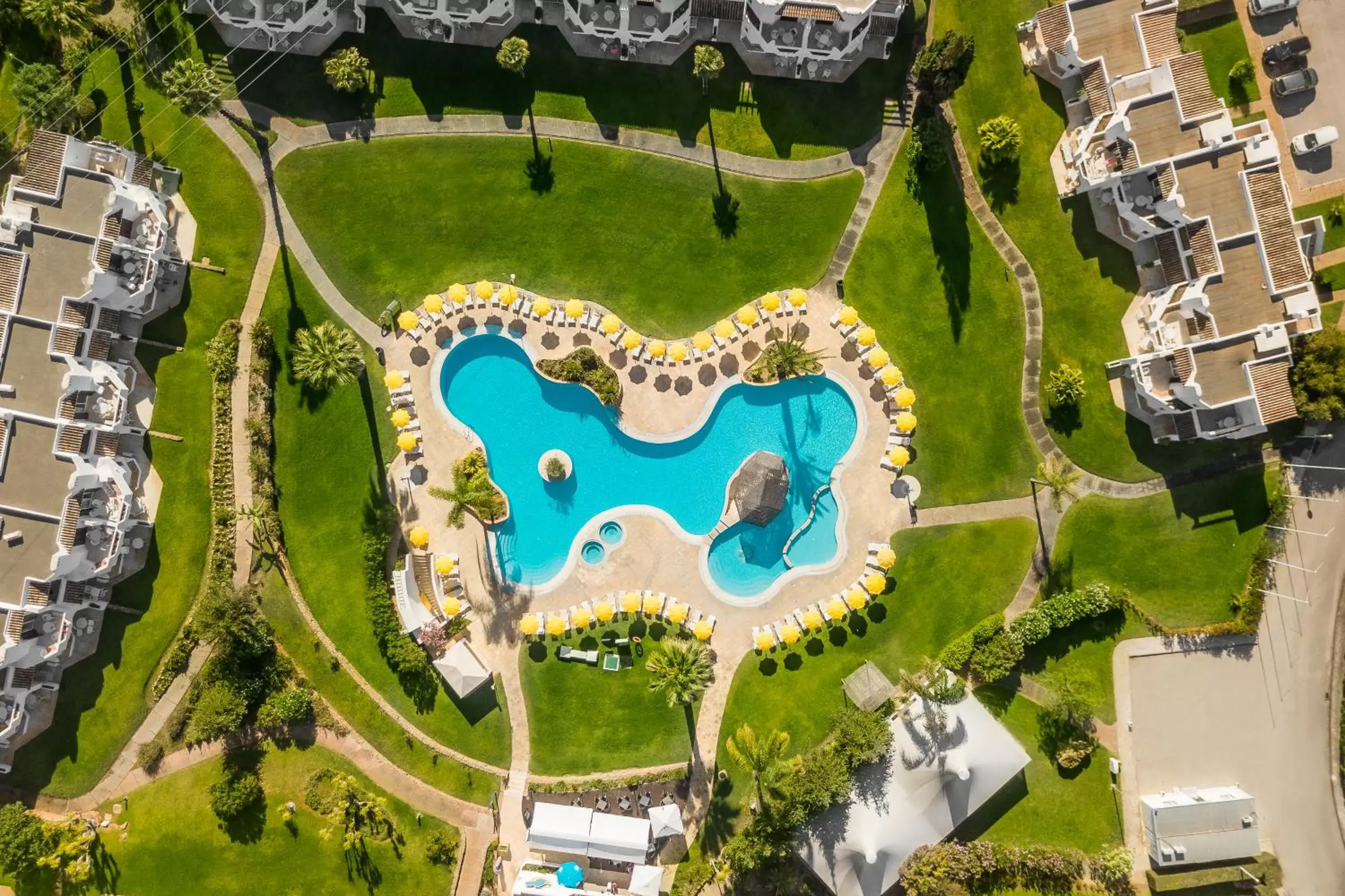 Swimming pool, Bird's-eye View in Clube Albufeira Garden Village