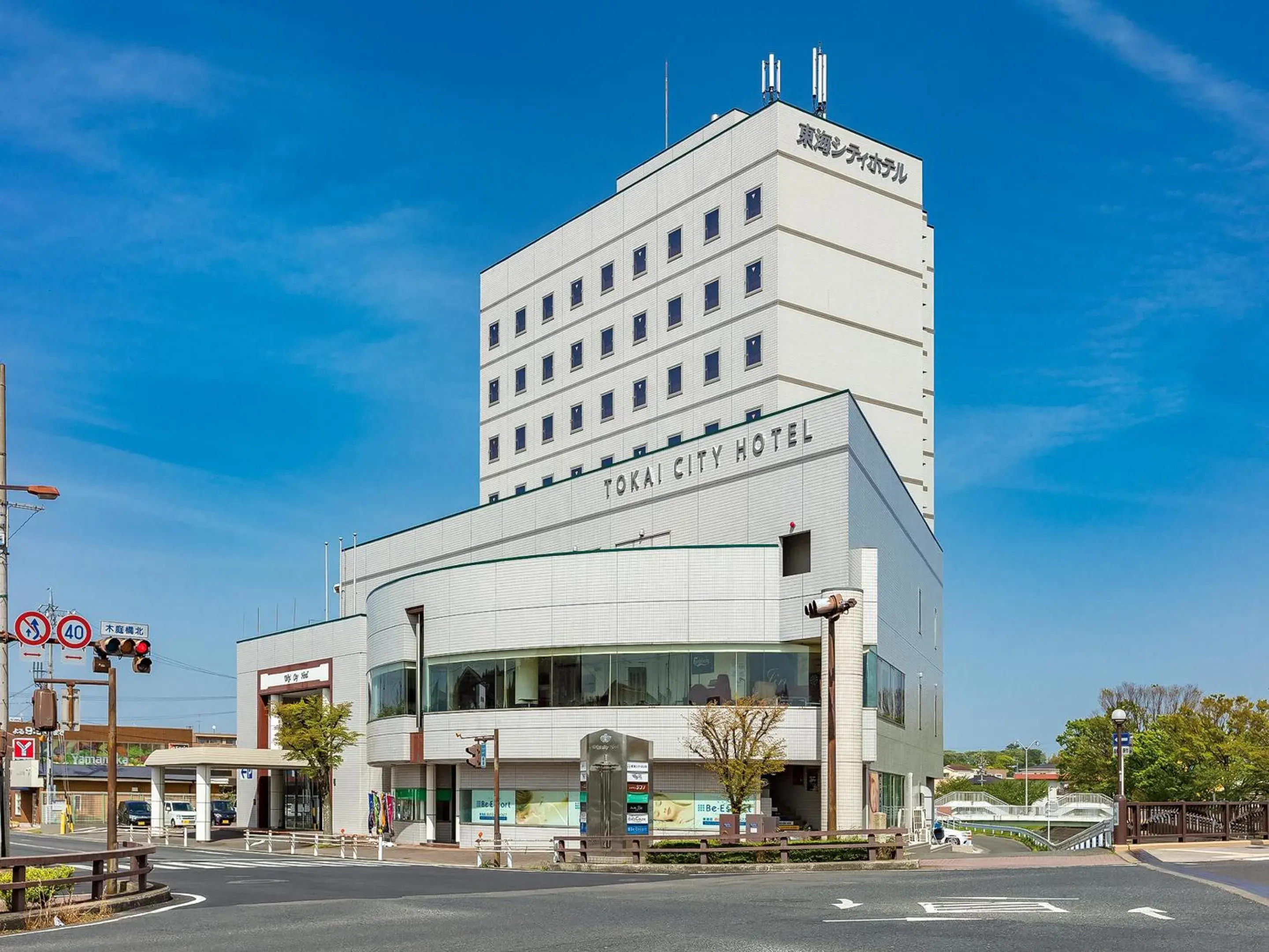 Property Building in Tokai City Hotel