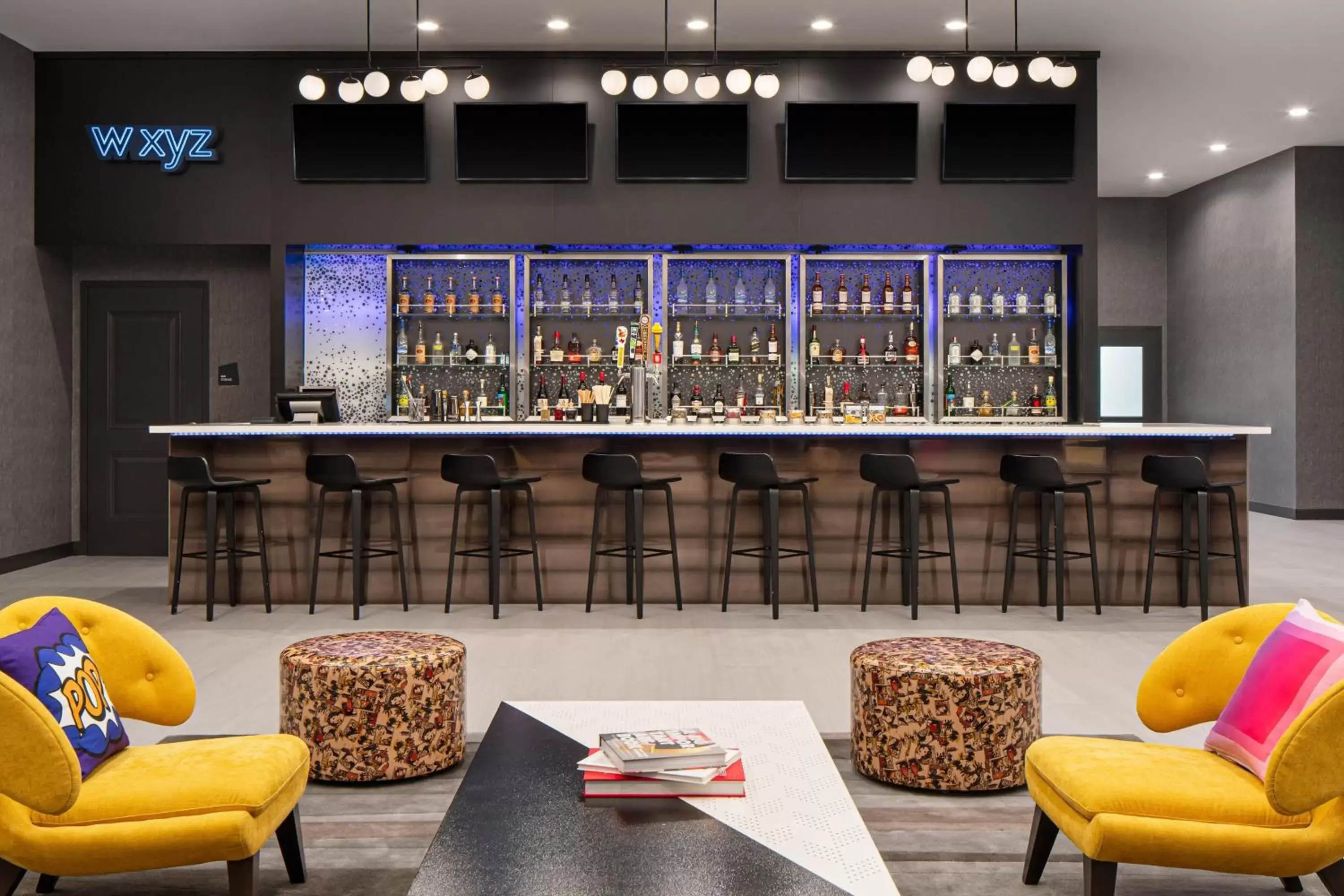 Restaurant/places to eat, Lounge/Bar in Aloft Katy Mills