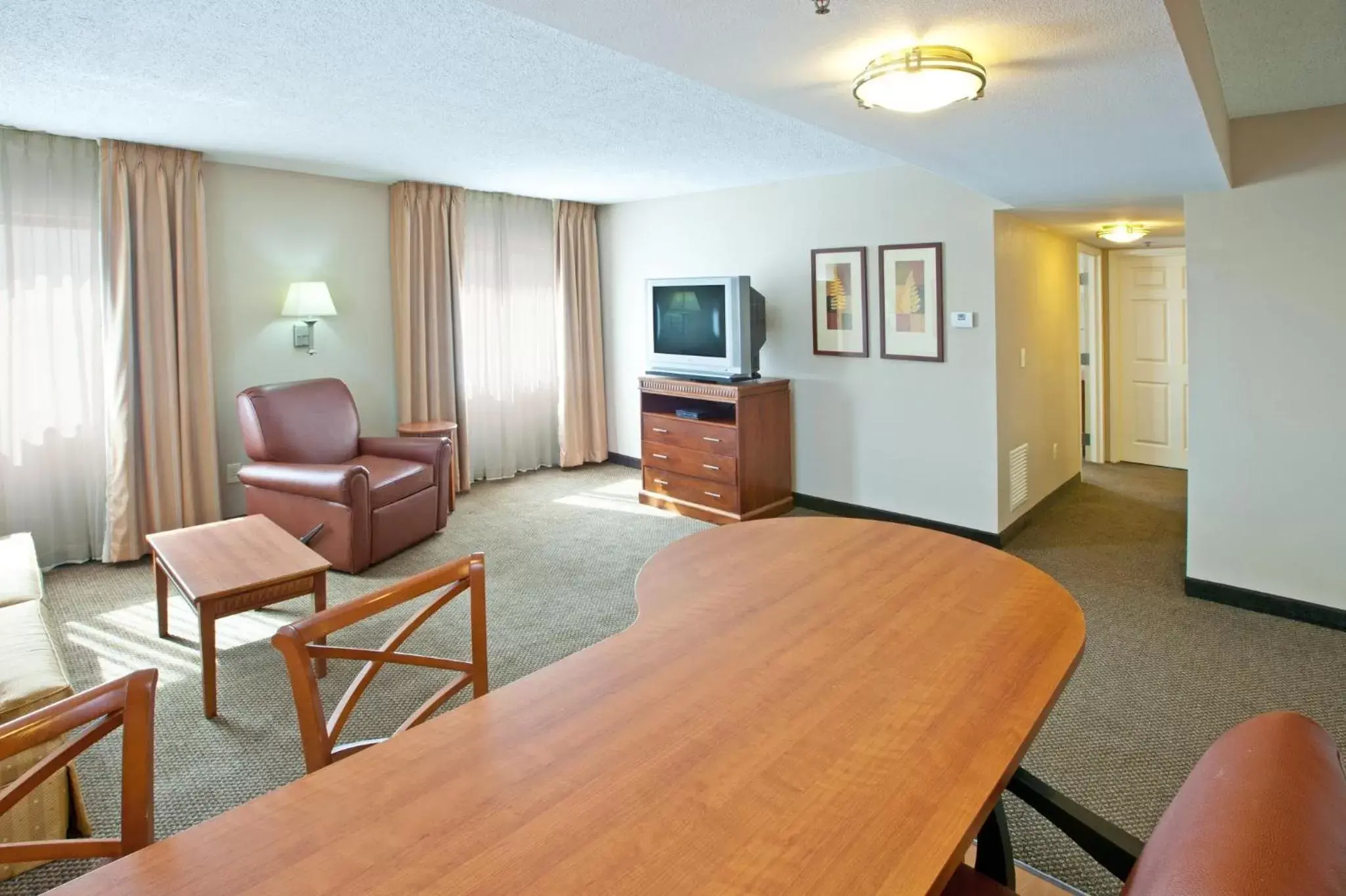 Bedroom, Seating Area in Candlewood Suites Indianapolis Downtown Medical District, an IHG Hotel