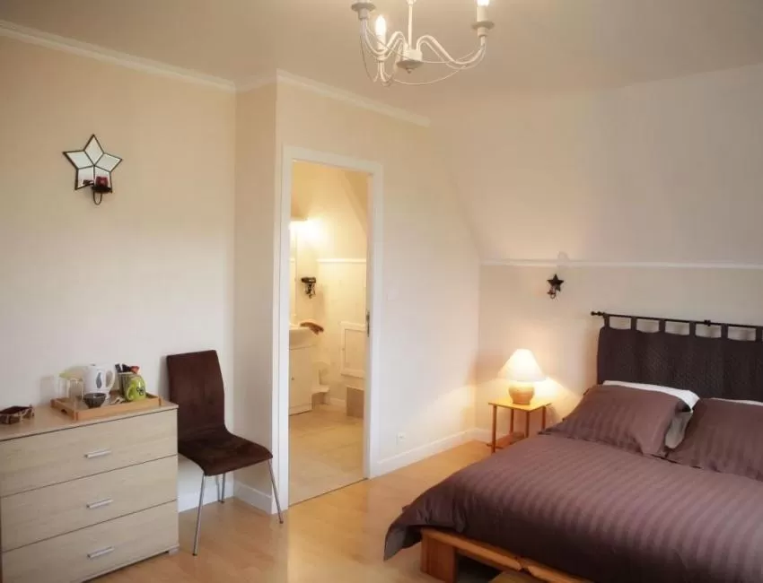 Photo of the whole room, Bed in Ker Paula