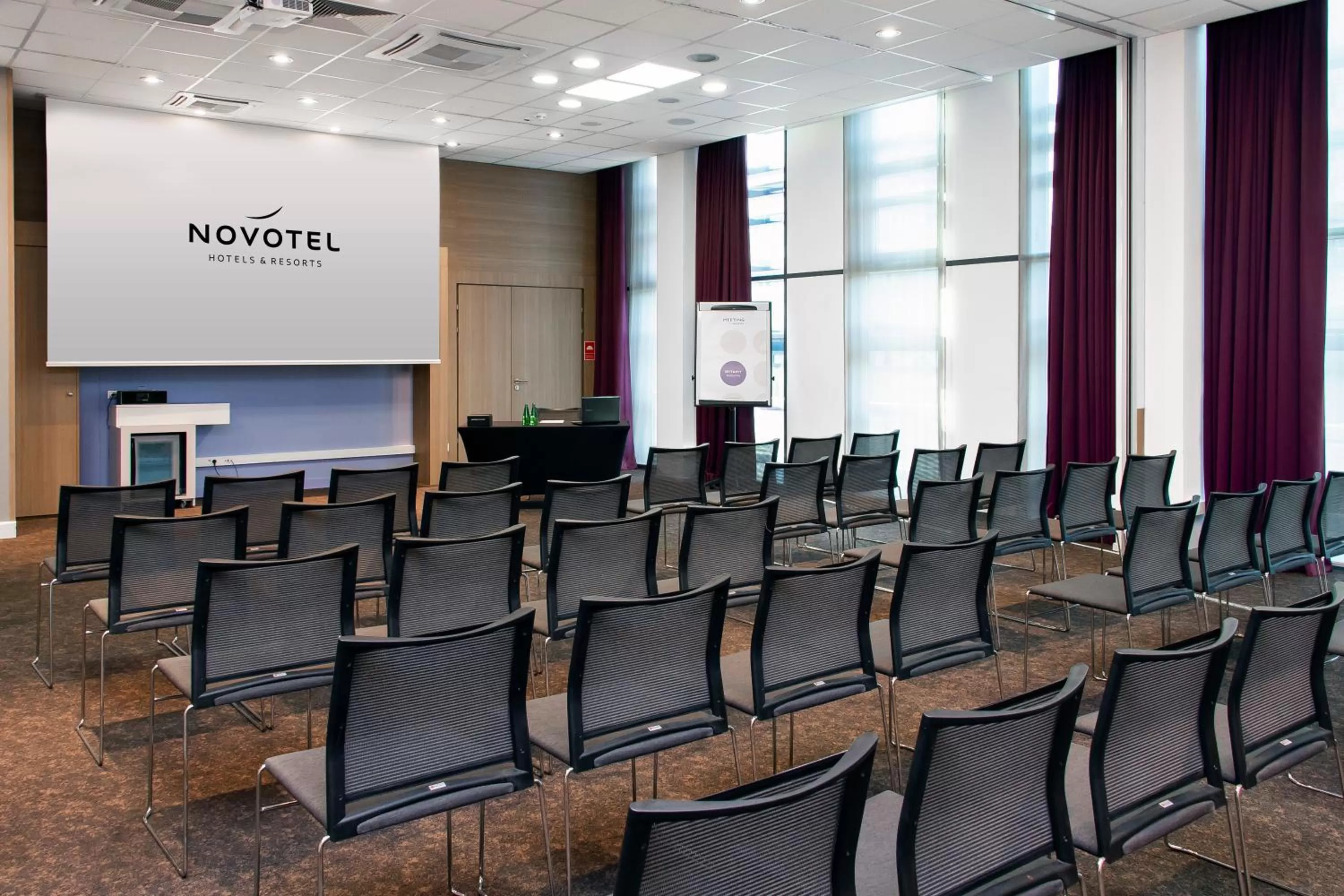 Business facilities in Novotel Lodz Centrum
