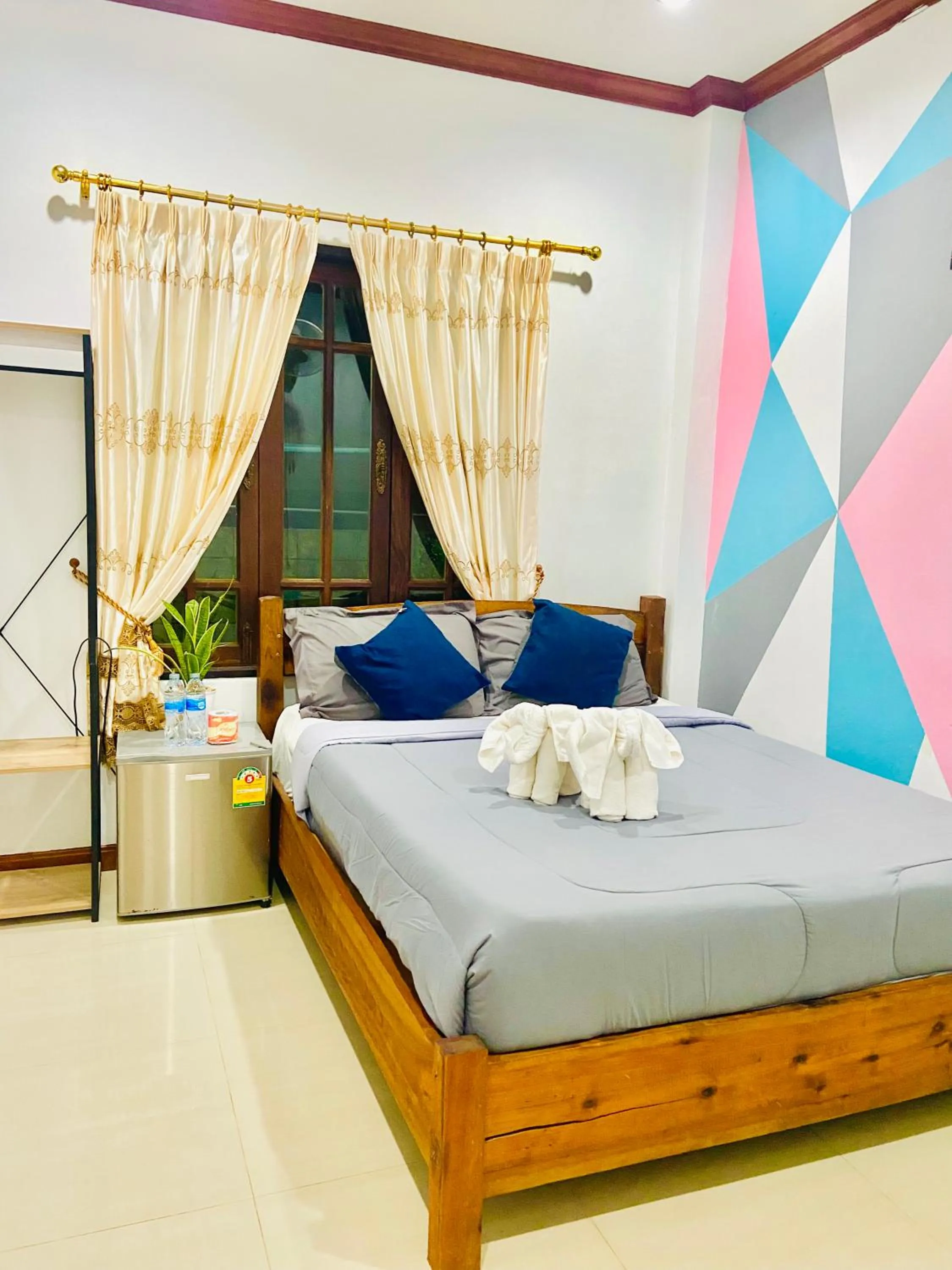 Bed in Lanta Grand House