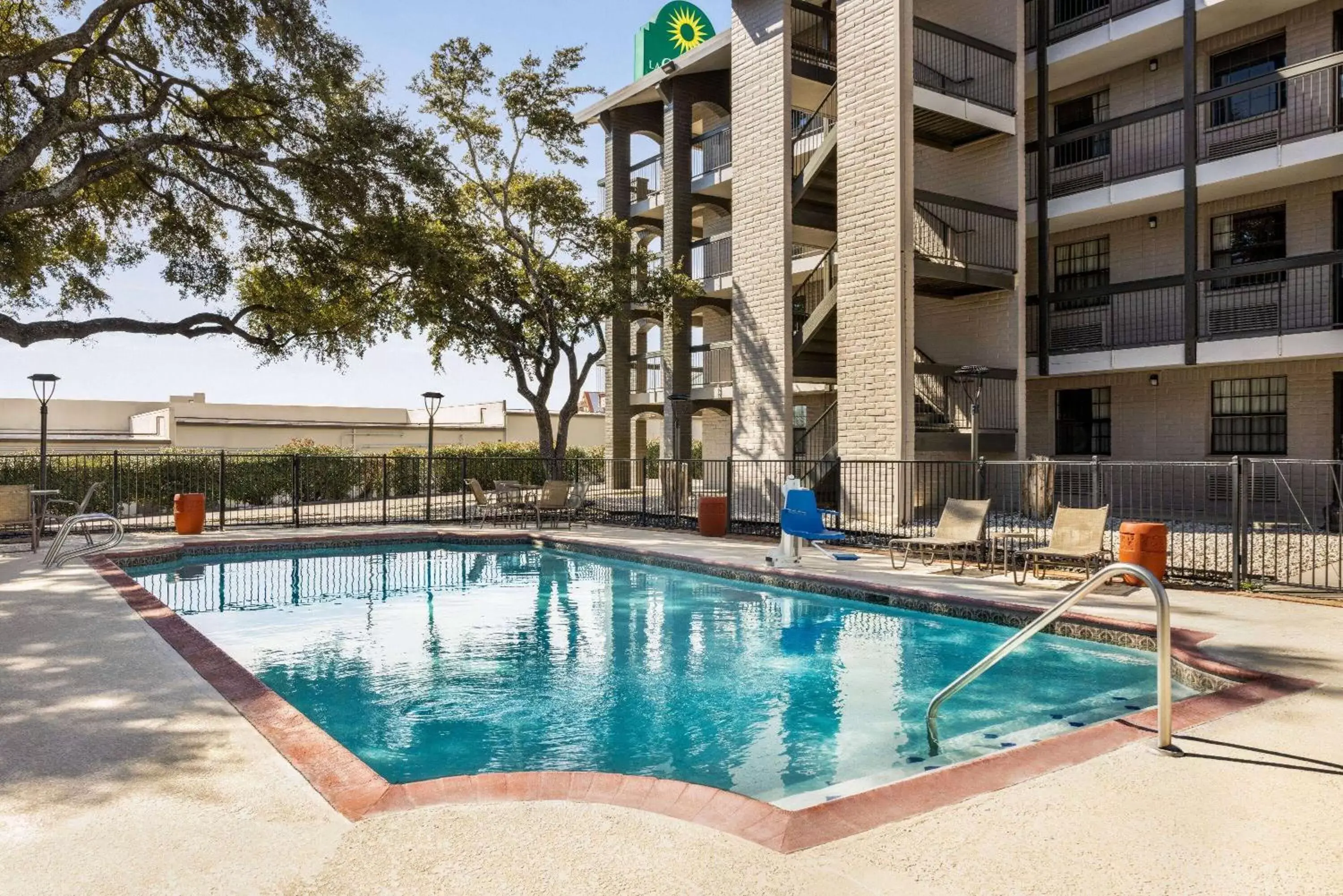 Pool view, Swimming Pool in La Quinta Inn by Wyndham San Antonio I-35 N at Toepperwein