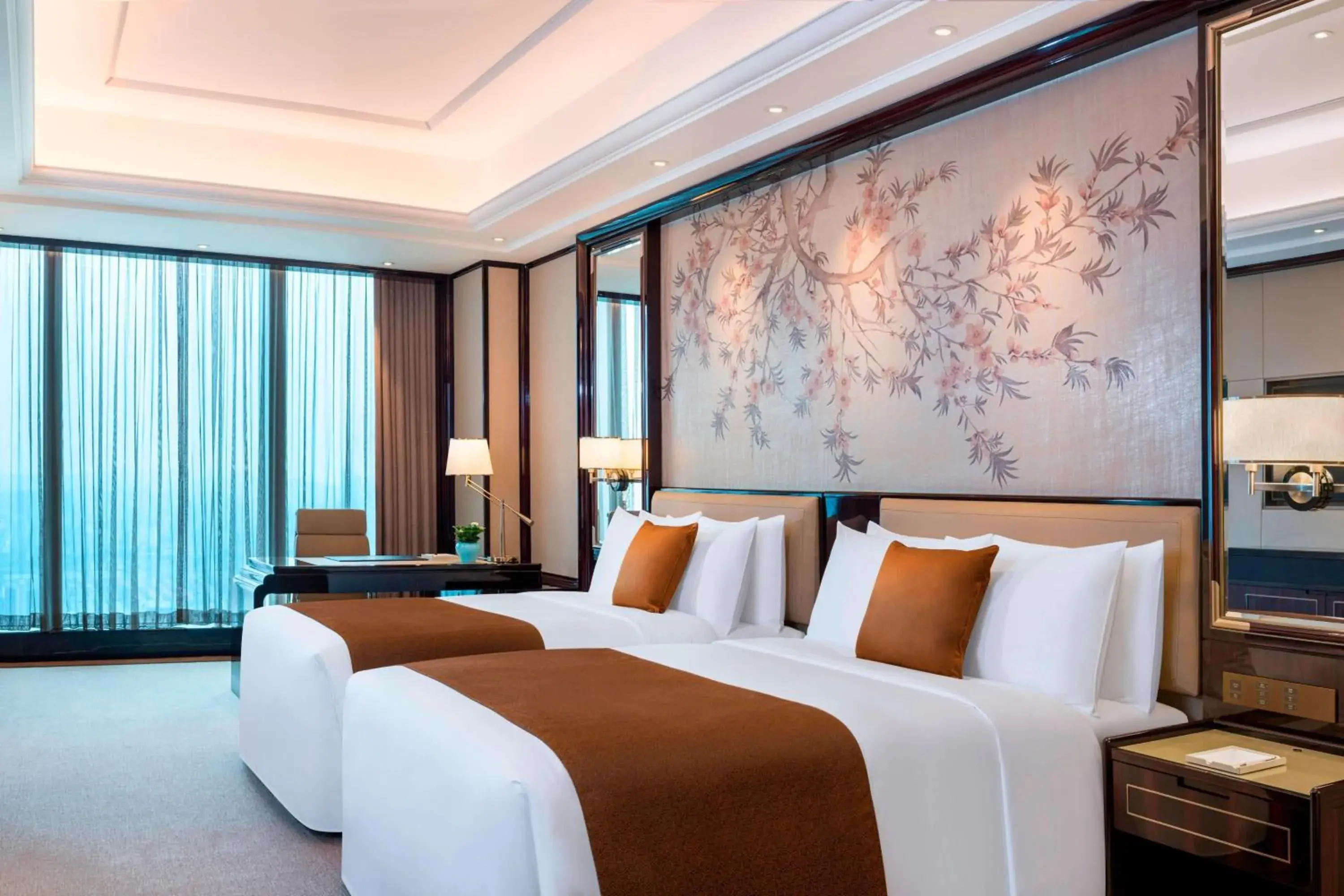 Photo of the whole room, Bed in The St. Regis Changsha