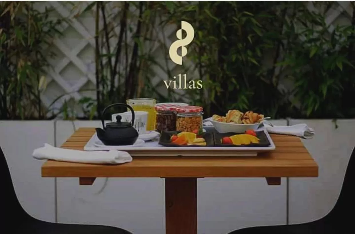 Breakfast in 8 VILLAS Hotel & Bistrô