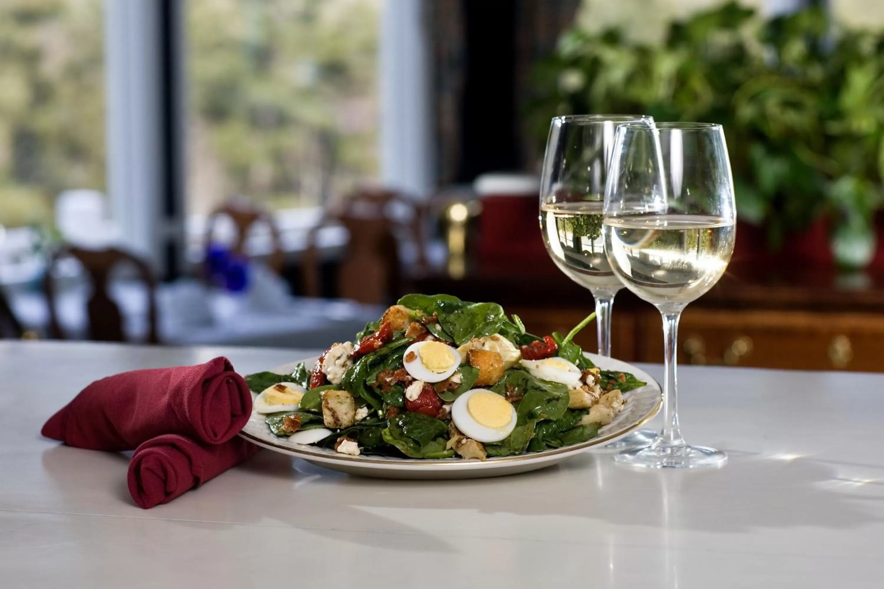 Restaurant/places to eat in White Mountain Hotel and Resort