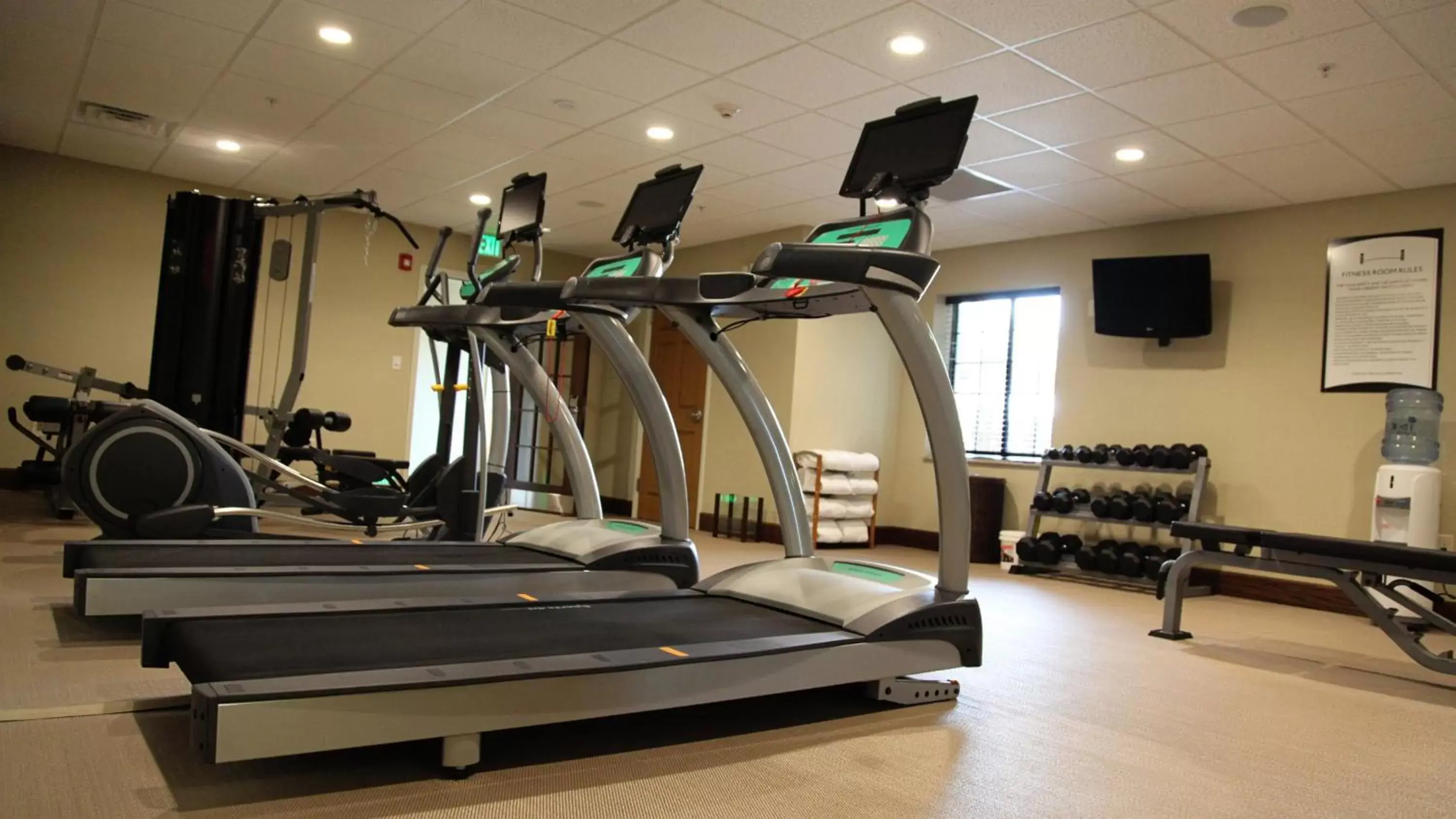 Fitness centre/facilities, Fitness Center/Facilities in Staybridge Suites Lincoln North East, an IHG Hotel