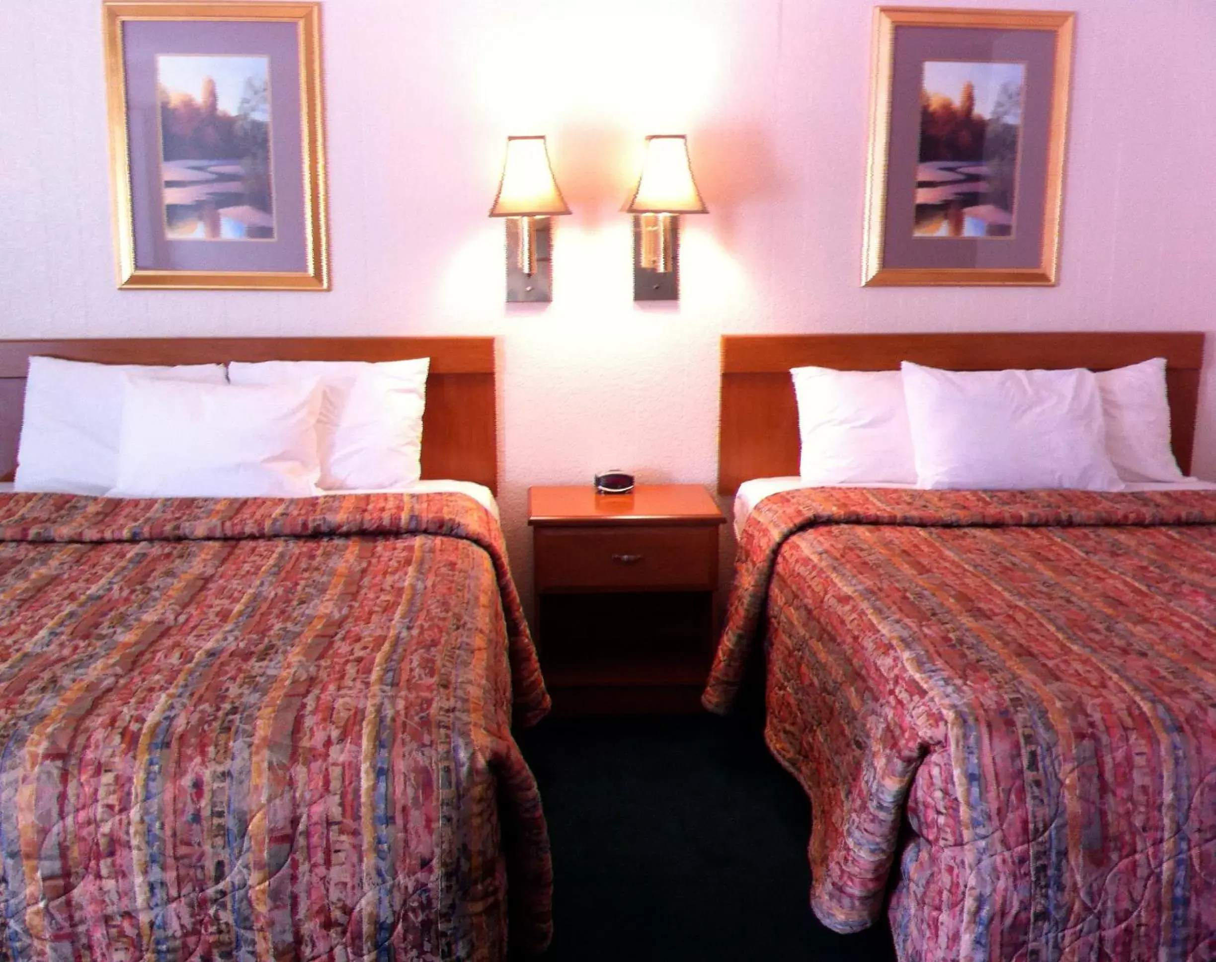 Bed in Legacy Inn