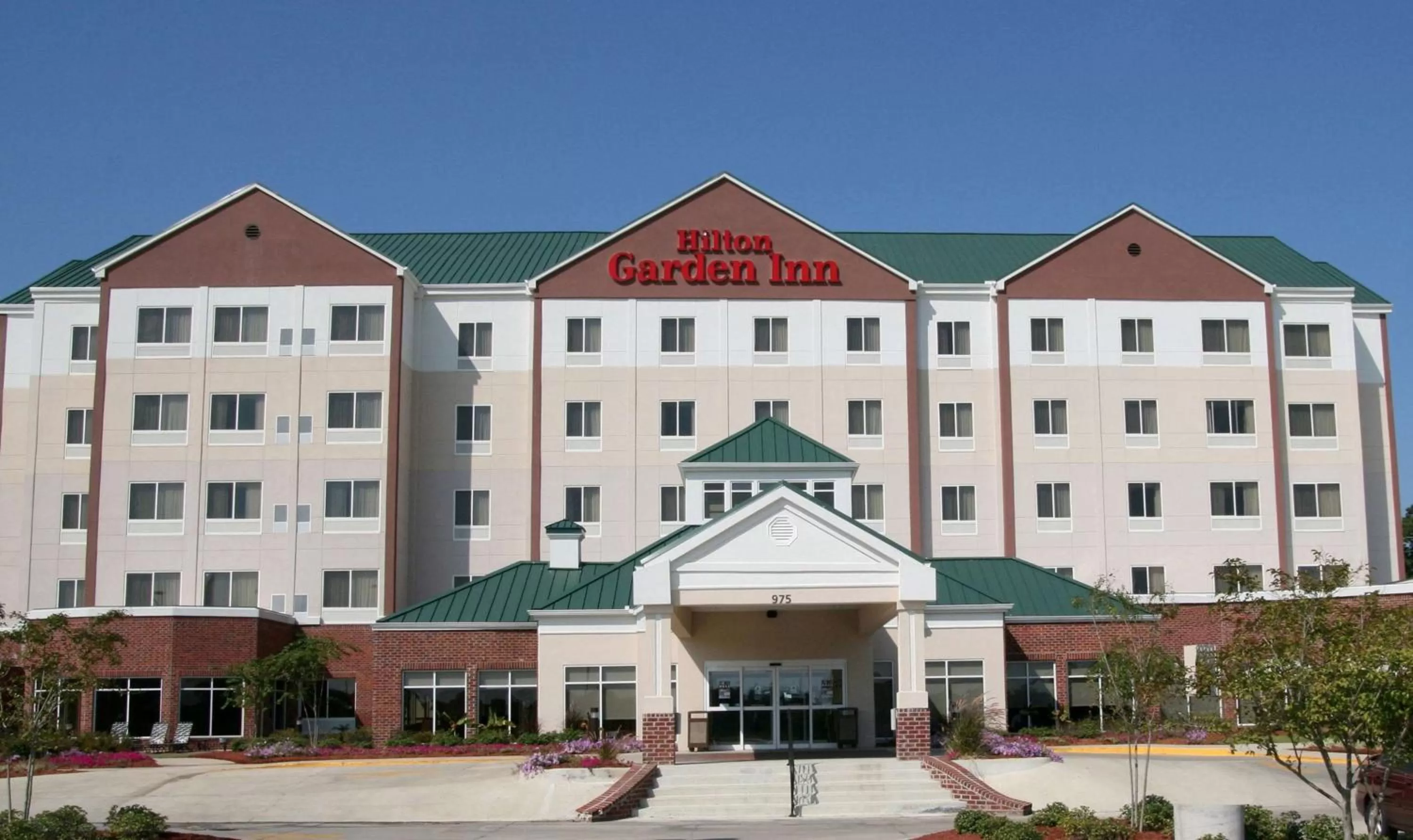 Property building in Hilton Garden Inn Starkville