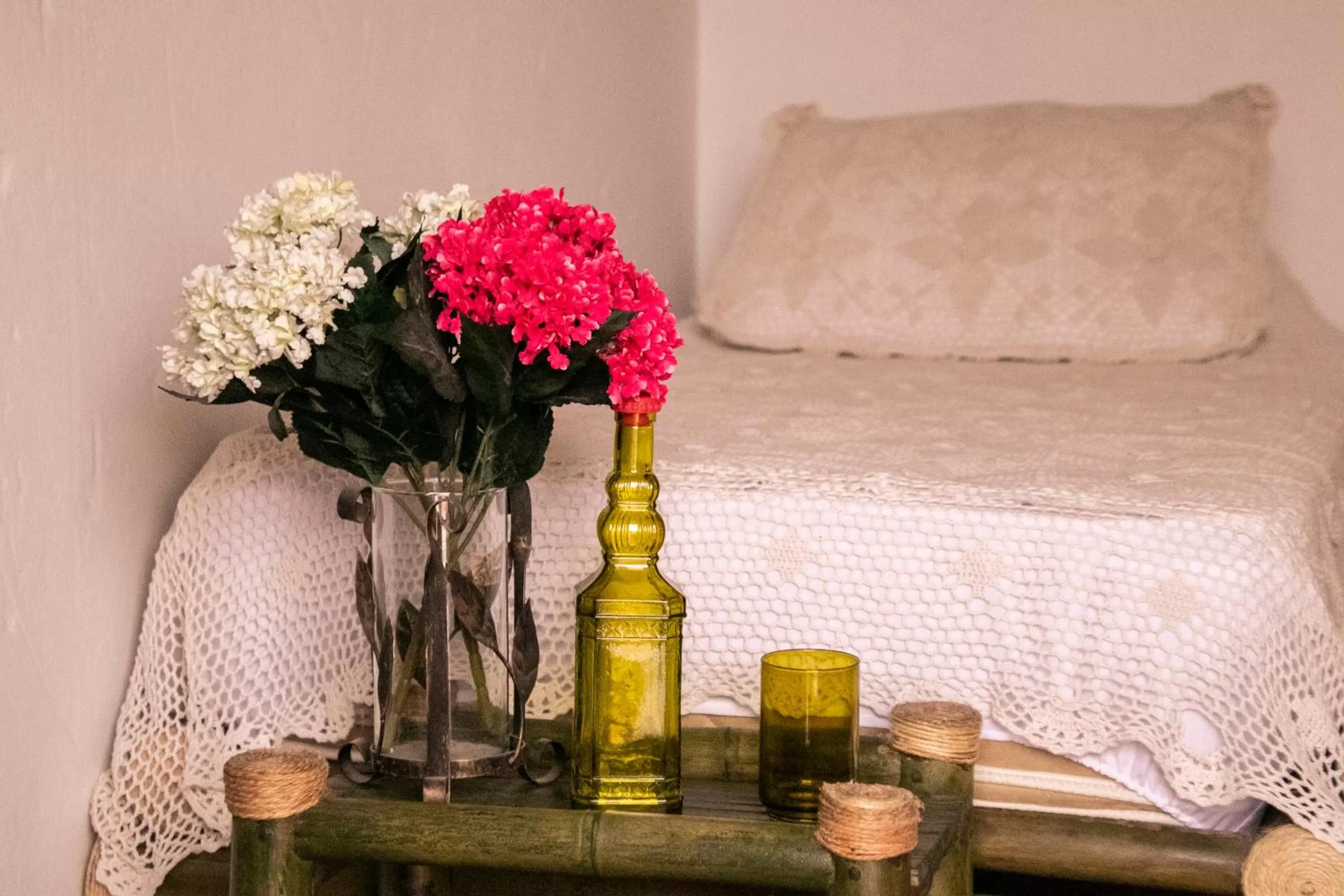 Decorative detail, Bed in El Despertar Hotel