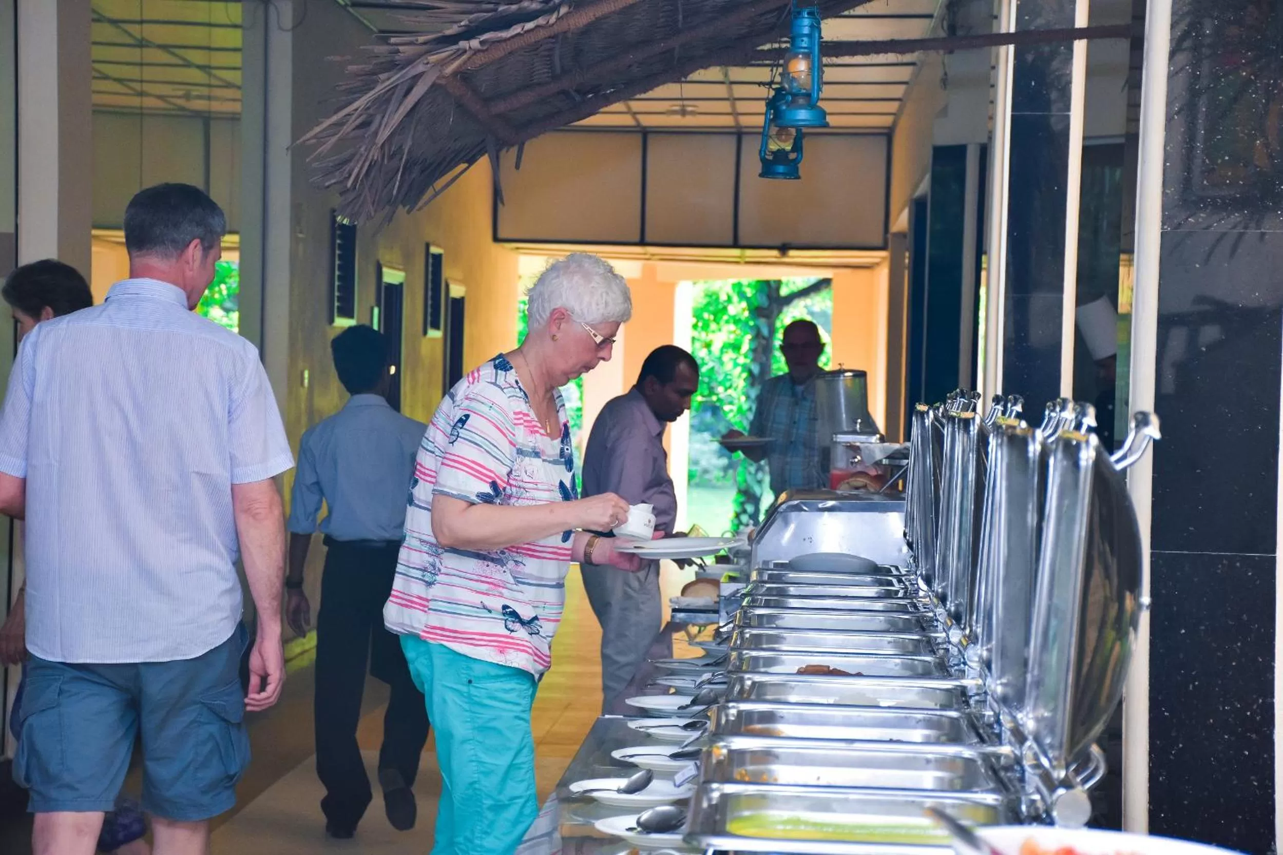 Restaurant/places to eat in Heritage Hotel