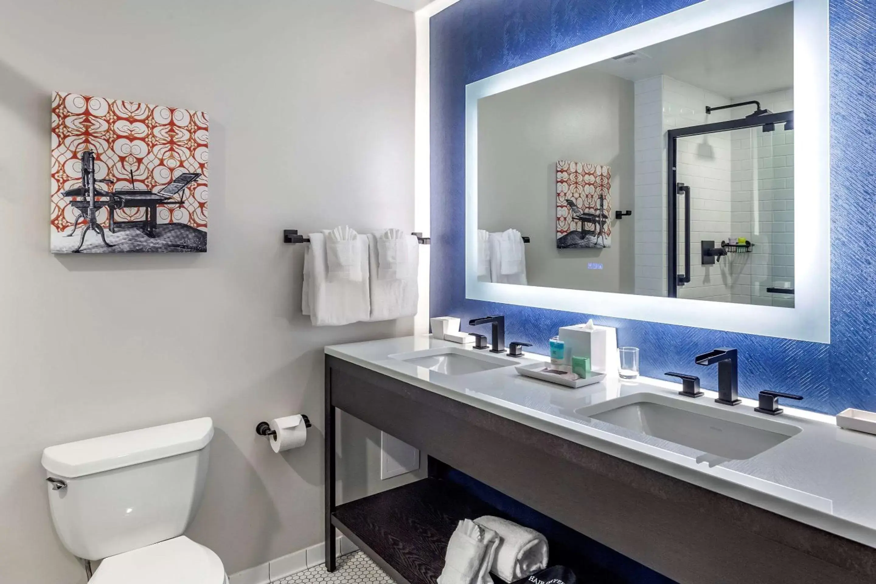 Bathroom in Hotel Blake, an Ascend Hotel Collection Member