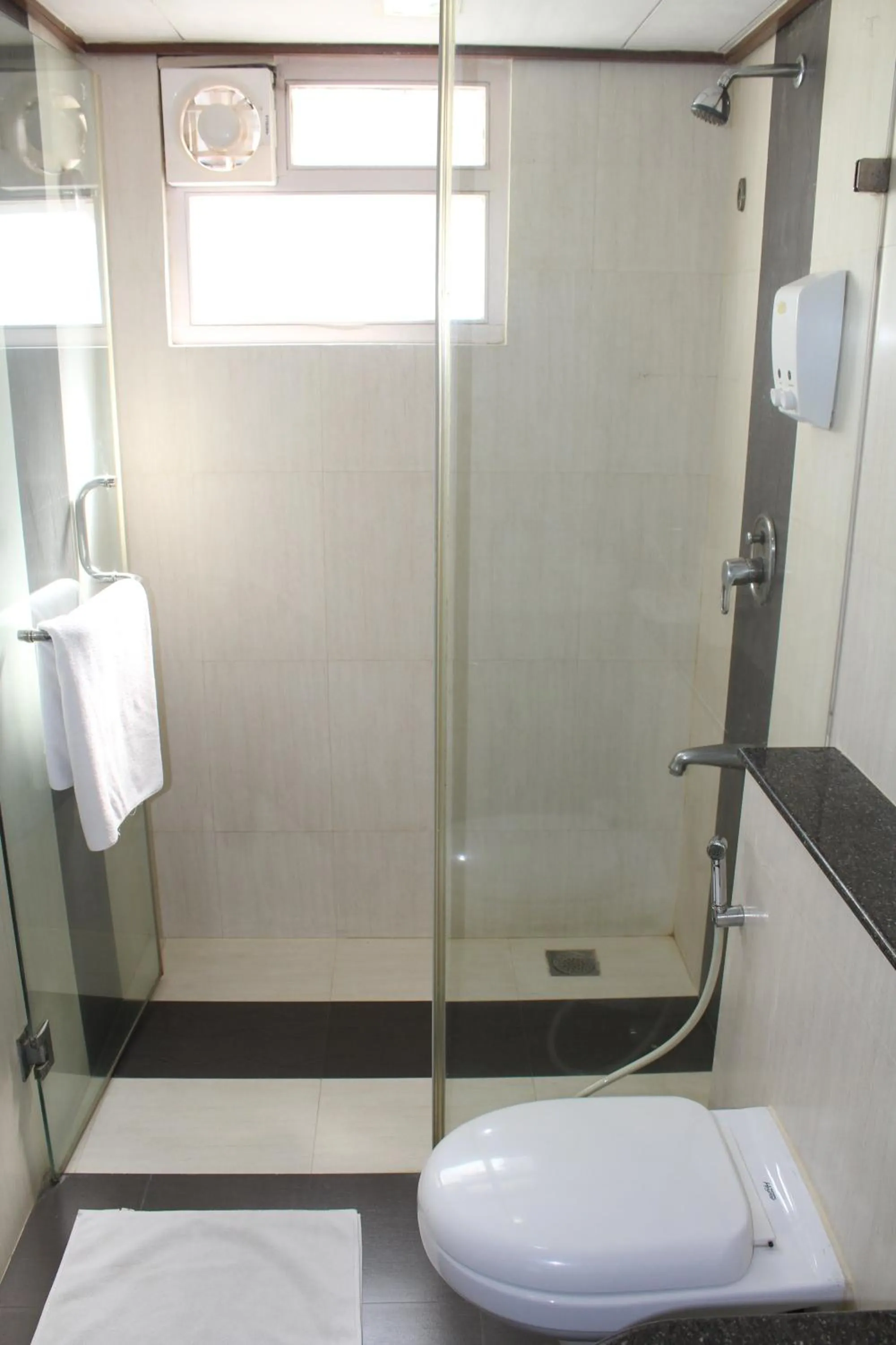 Bathroom in The Lotus Apartment Hotel, Venkatraman Street