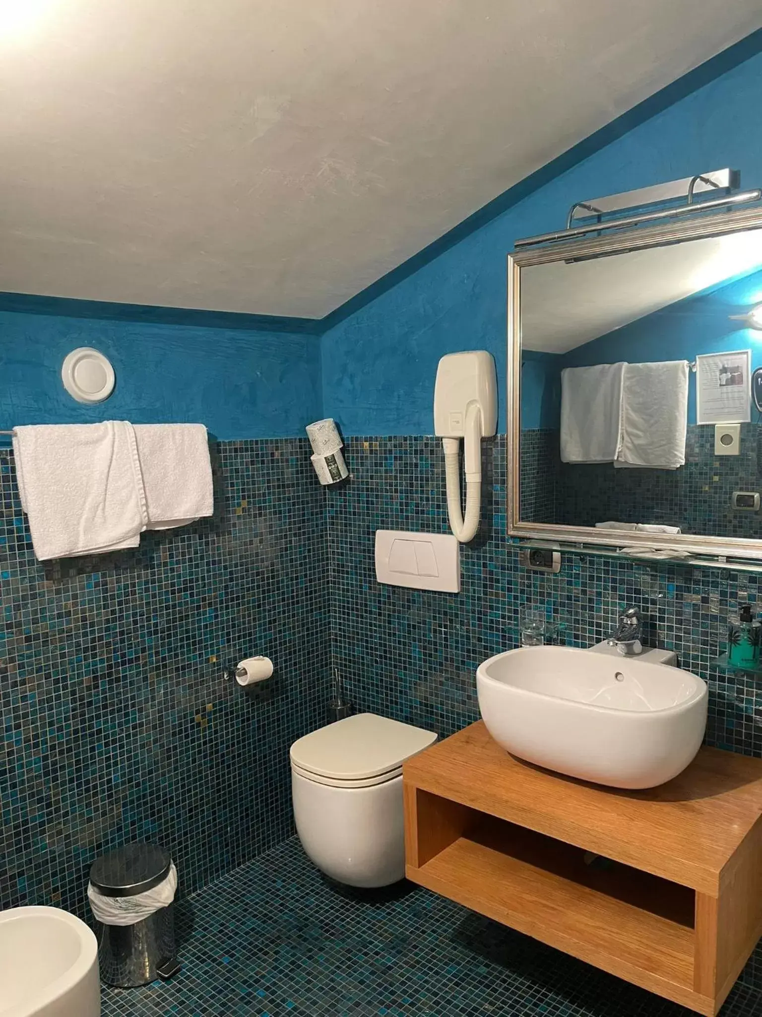 Bathroom in Appartamenti Porta Nuova 80