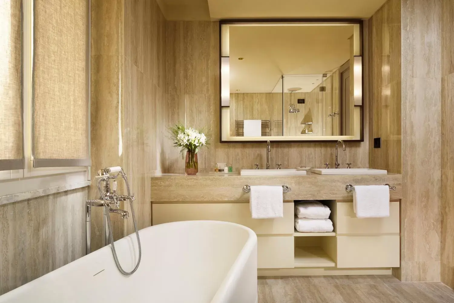 Bath, Bathroom in Margutta 19 - Small Luxury Hotels of the World