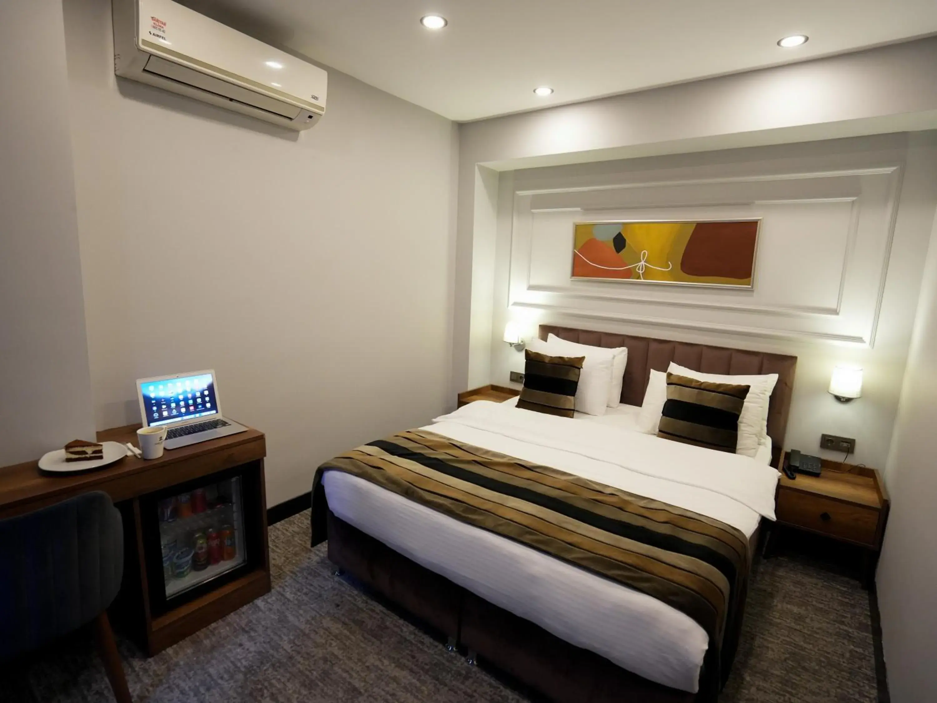 Bed in Zalel Hotels Laleli Bed in Zalel Hotels Laleli