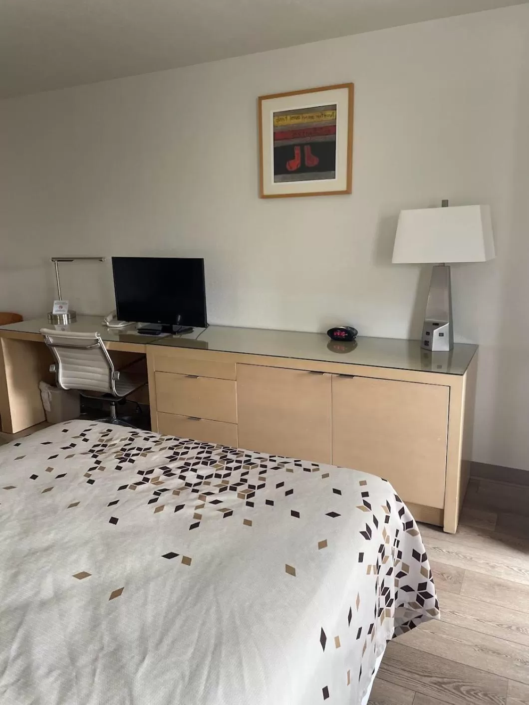 Bed in The Virginian Inn Moab Downtown