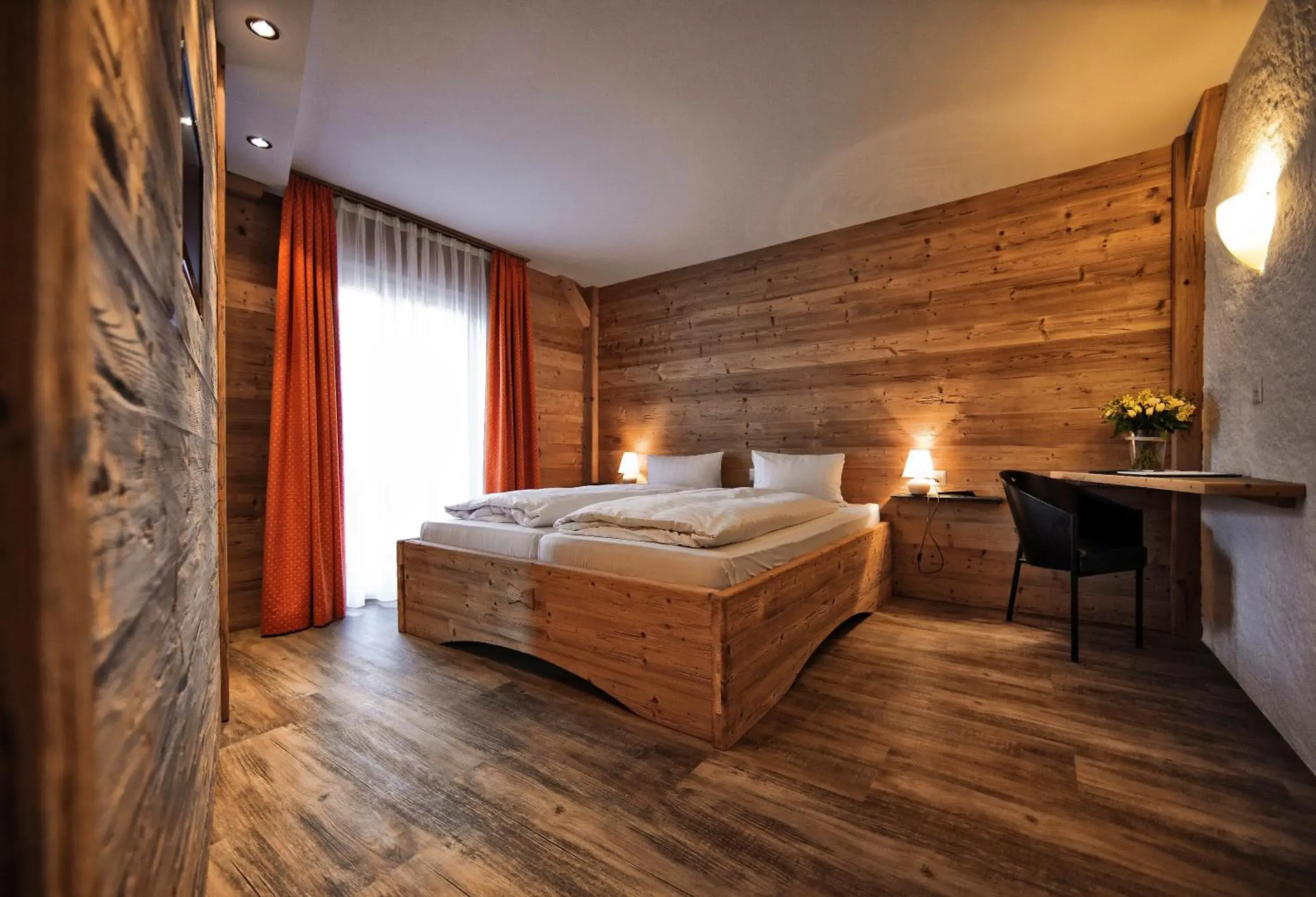 Bed in Arosa Vetter Hotel