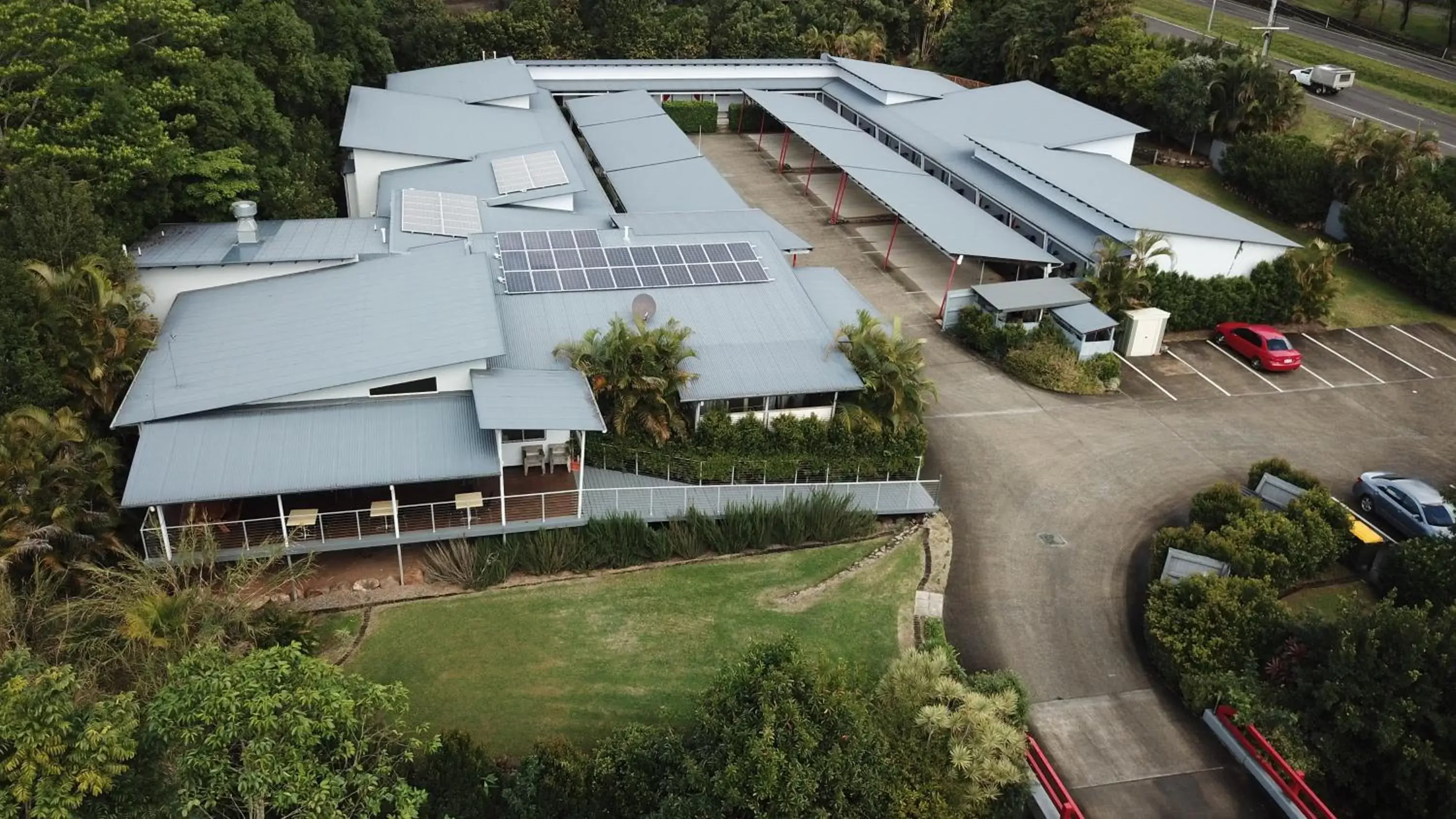 Bird's eye view, Bird's-eye View in Red Bridge Motor Inn