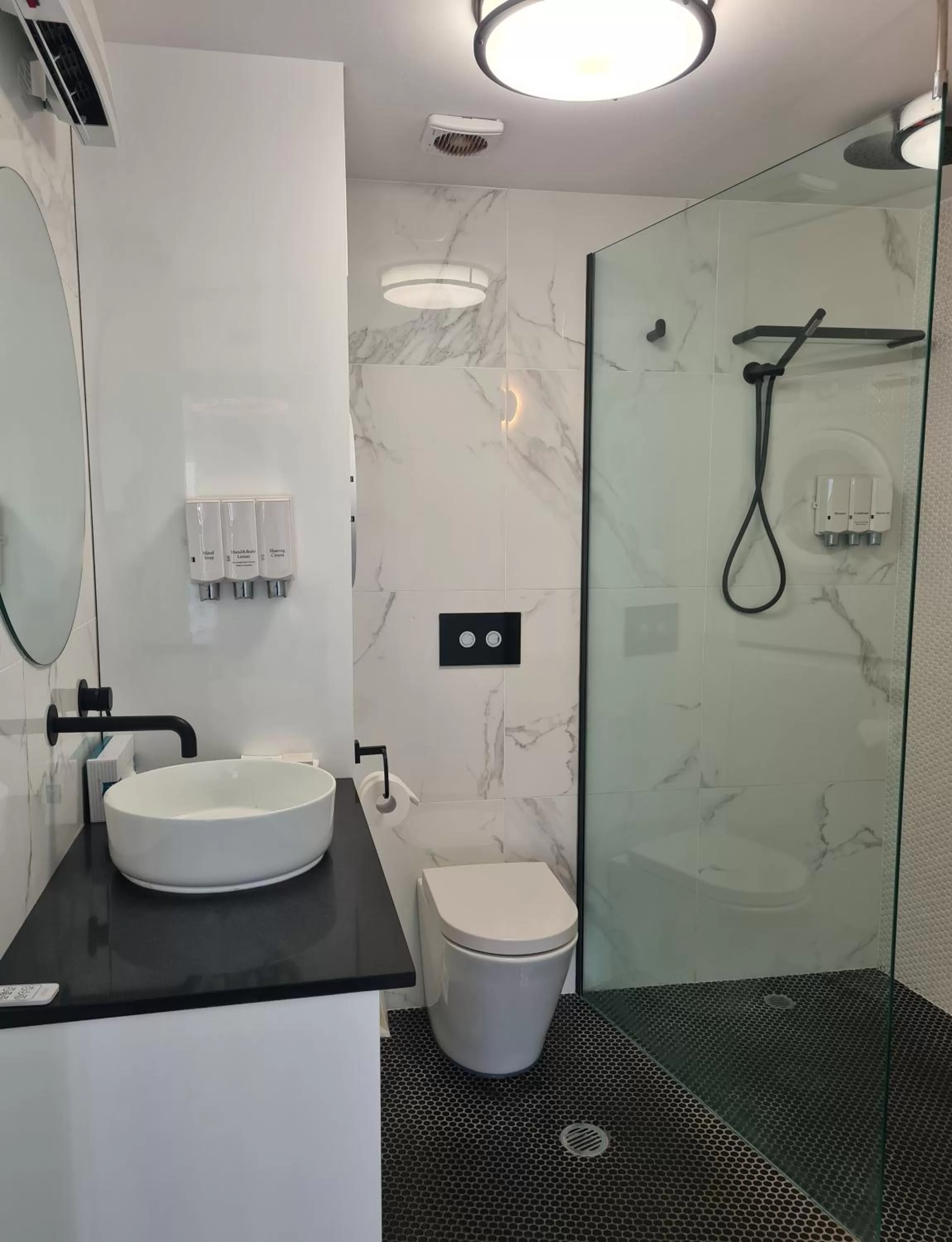 Bathroom in Madison Tower Mill Hotel