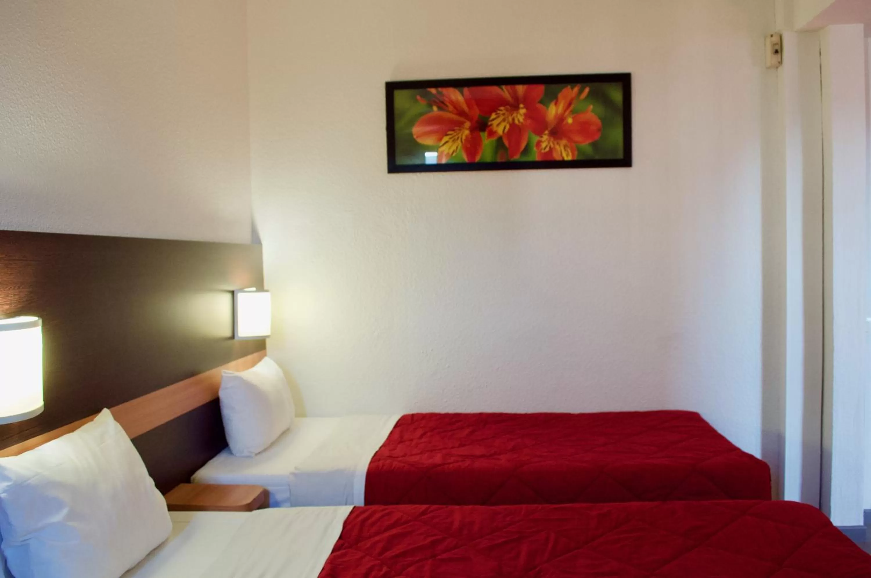 Family in Premiere Classe Bordeaux Sud Pessac Bersol