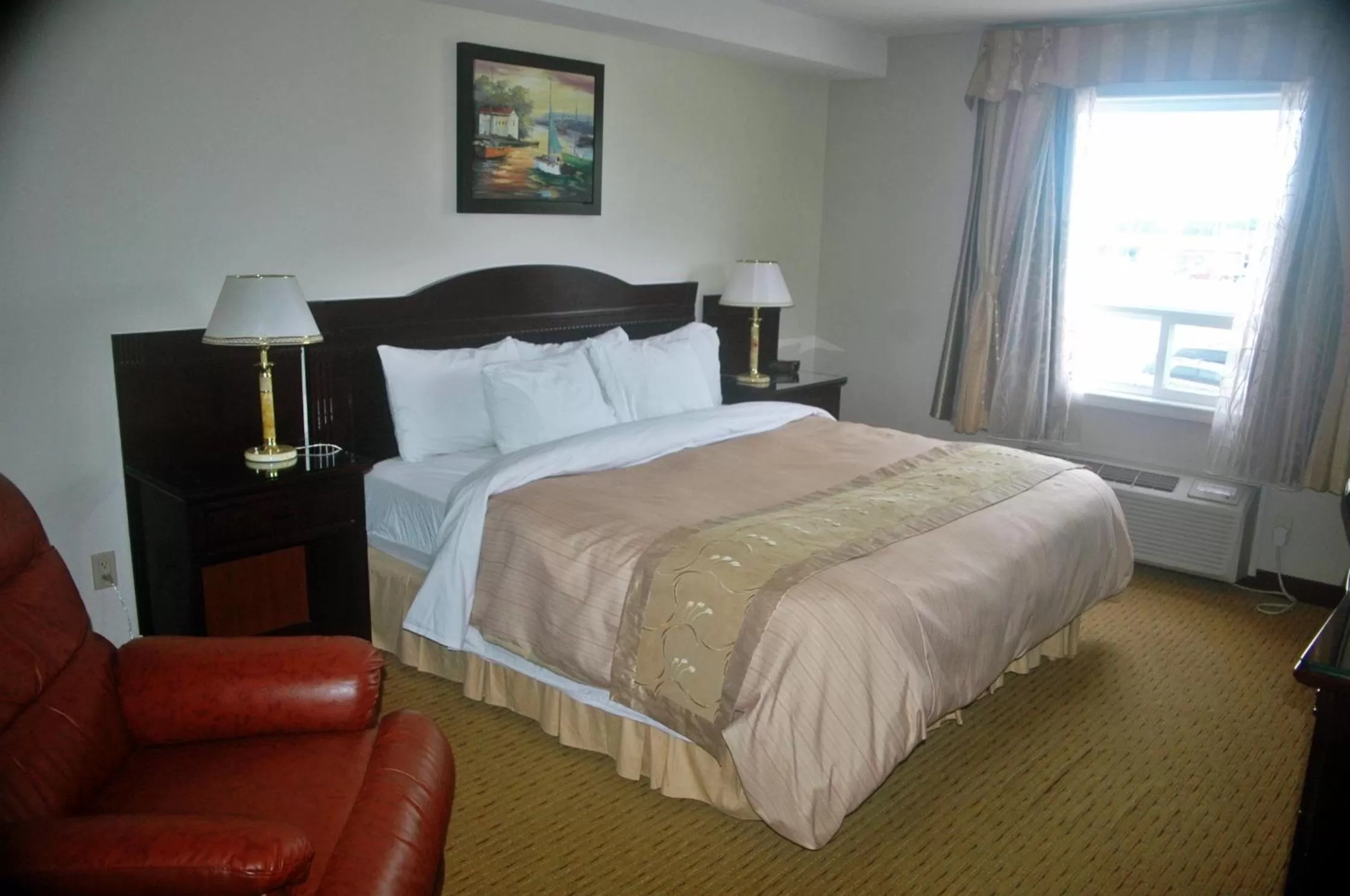 Bed in Days Inn by Wyndham Athabasca