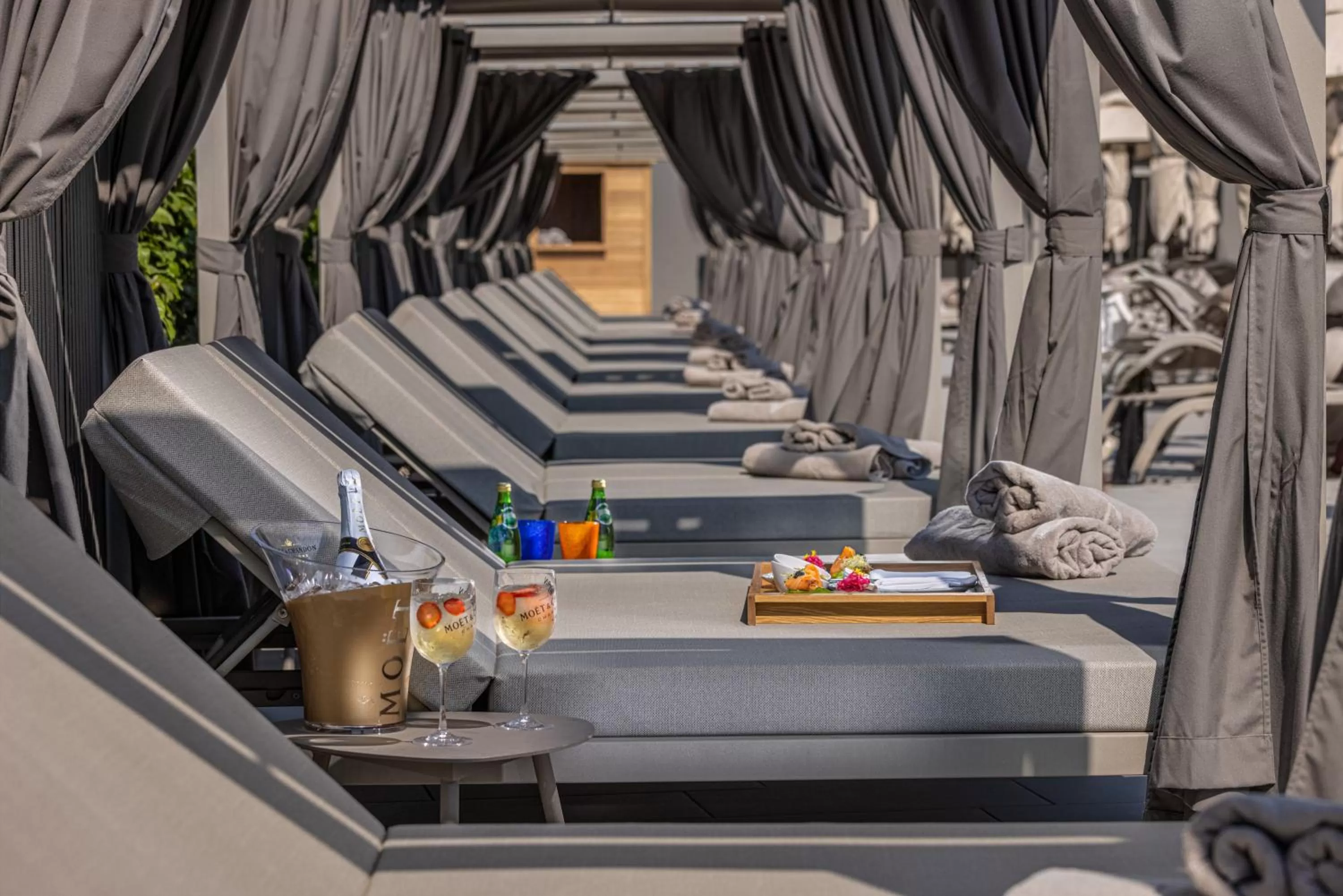 Swimming pool in Hotel Faro, a Lopesan Collection Hotel - Adults Only