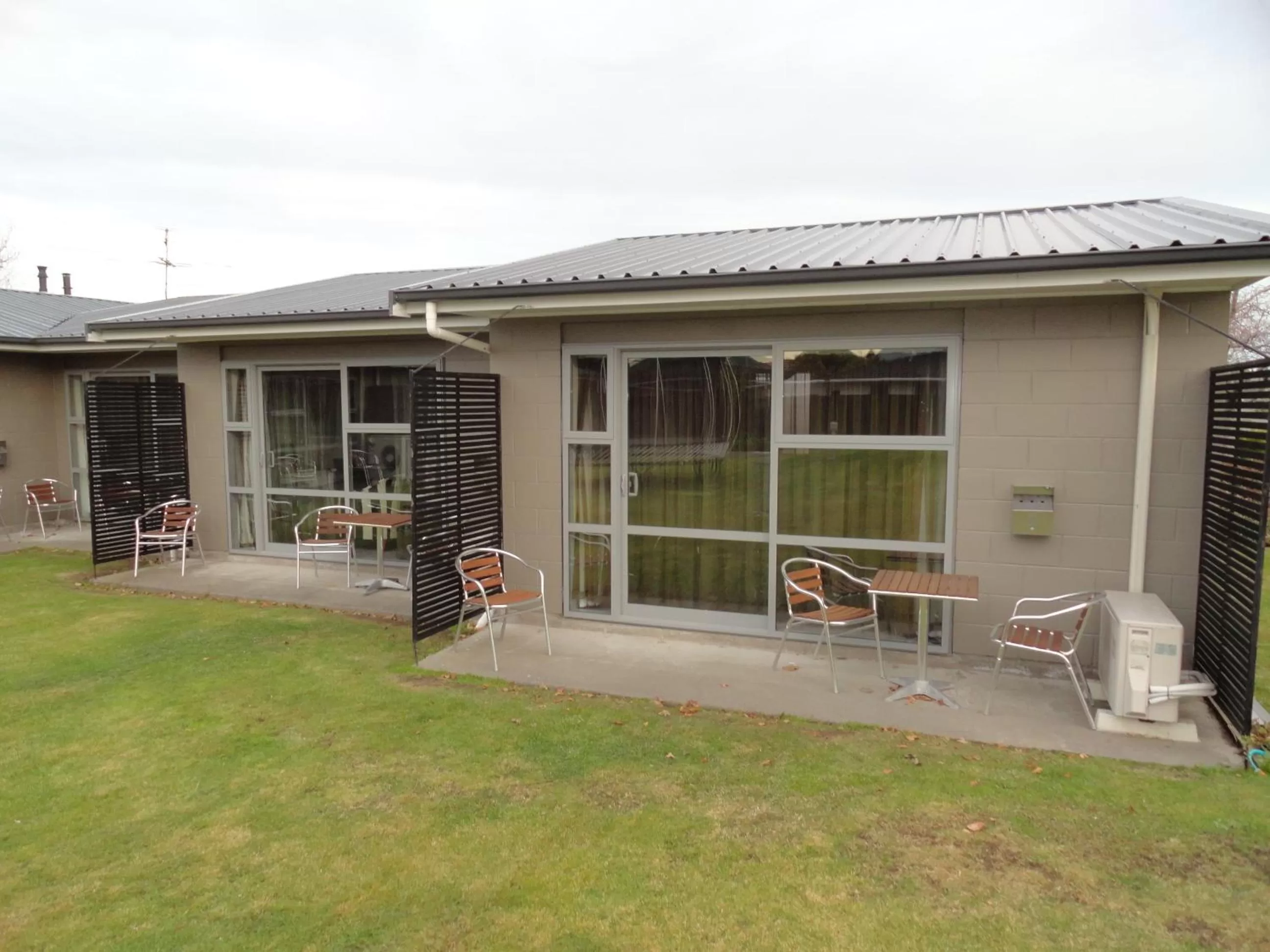 Facade/entrance in Aarburg Airport Motel