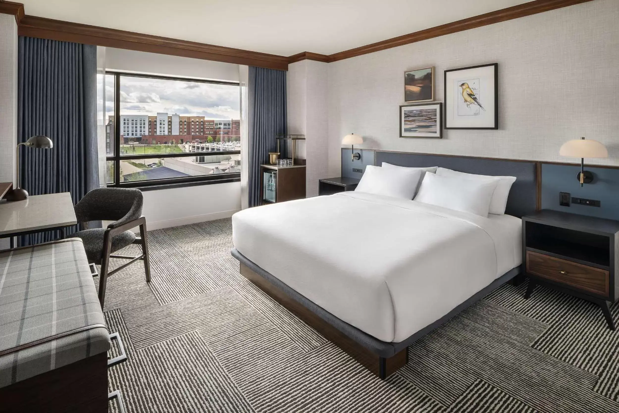 Bedroom, Bed in Hyatt Regency Coralville