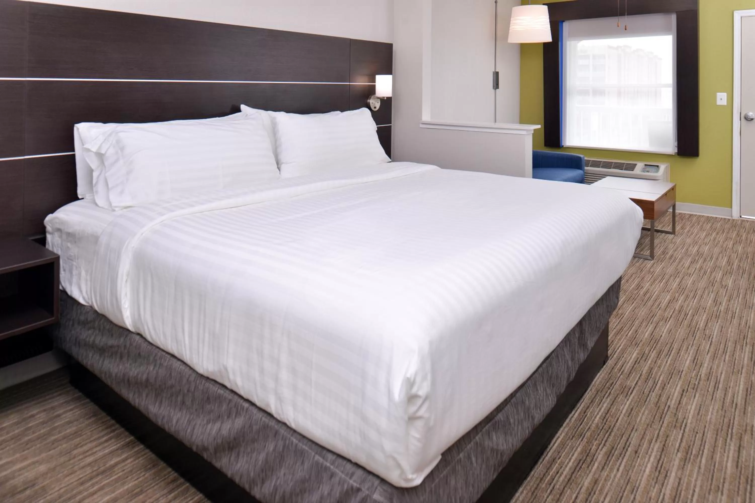 Photo of the whole room, Bed in Holiday Inn Express & Suites Corpus Christi-N Padre Island by IHG