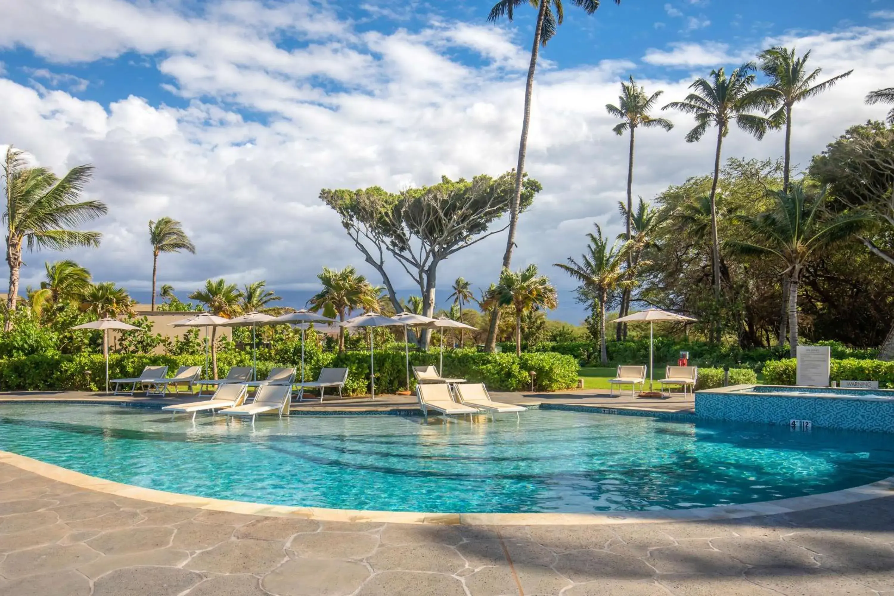 Pool view, Swimming Pool in Hilton Grand Vacations Club Maui Bay Villas