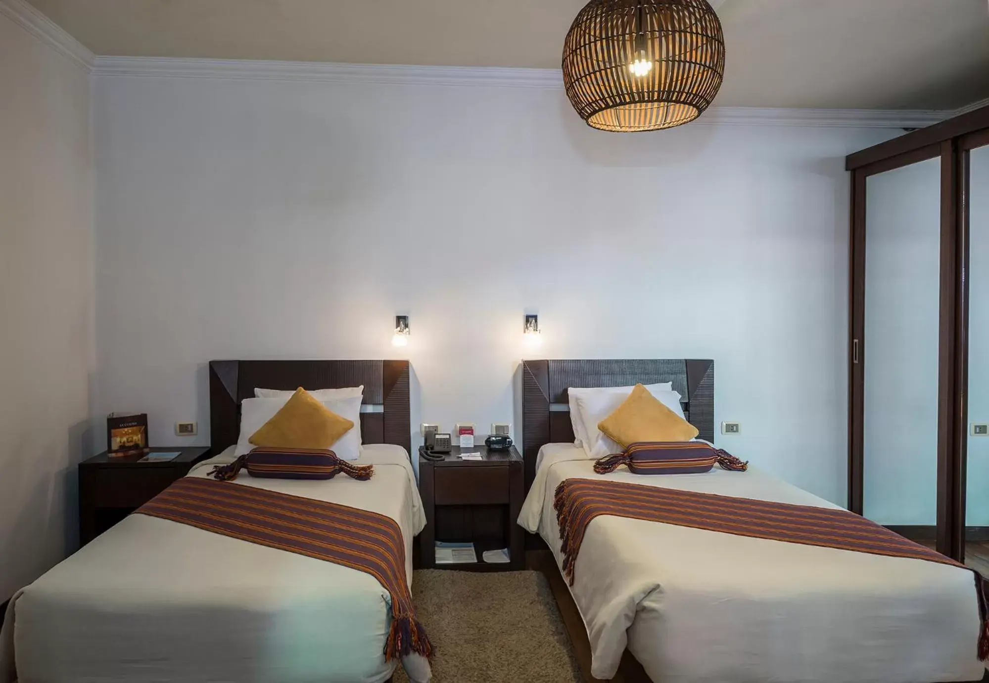 Bedroom, Bed in La Casona Hotel Boutique