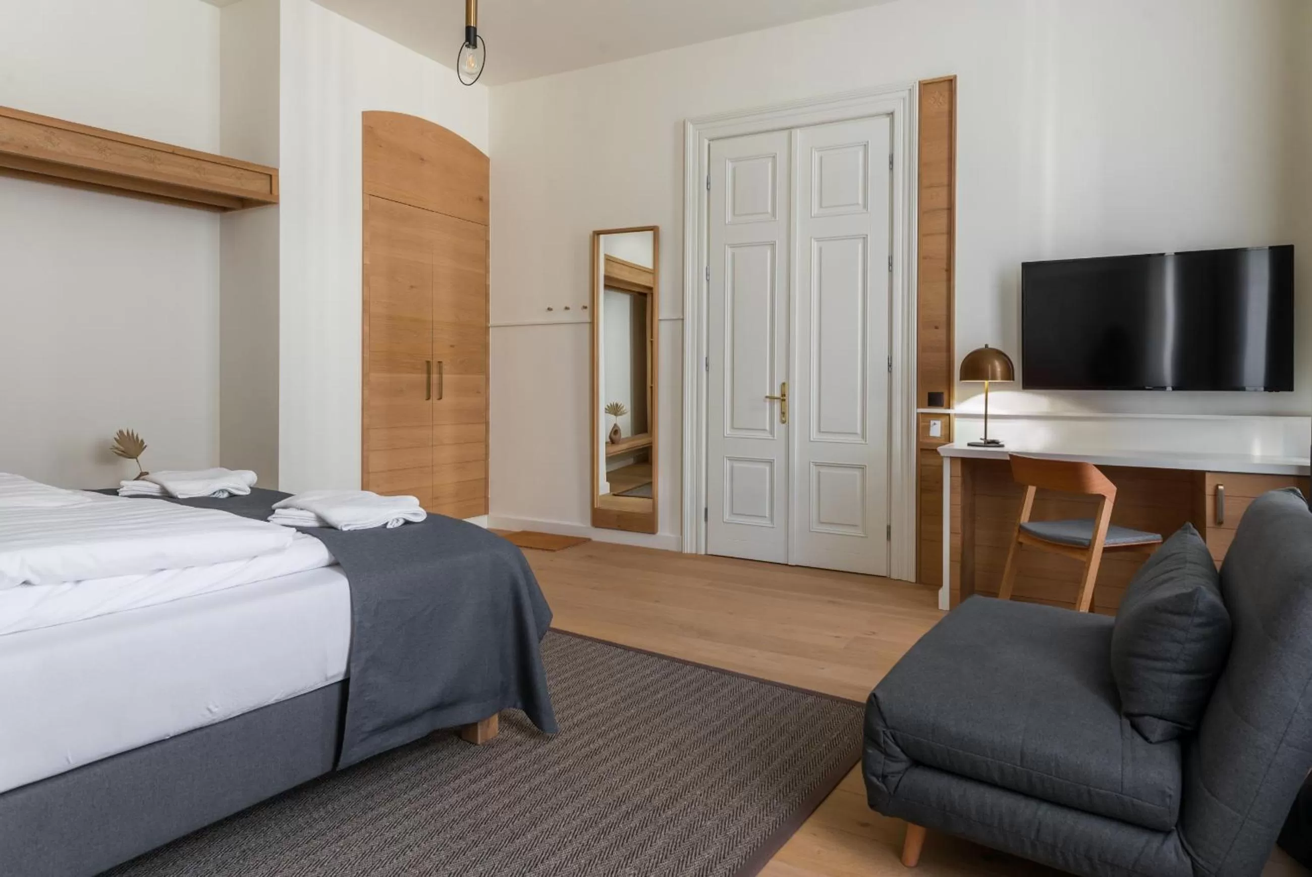 Photo of the whole room, Bed in Isabella Boutique Hotel