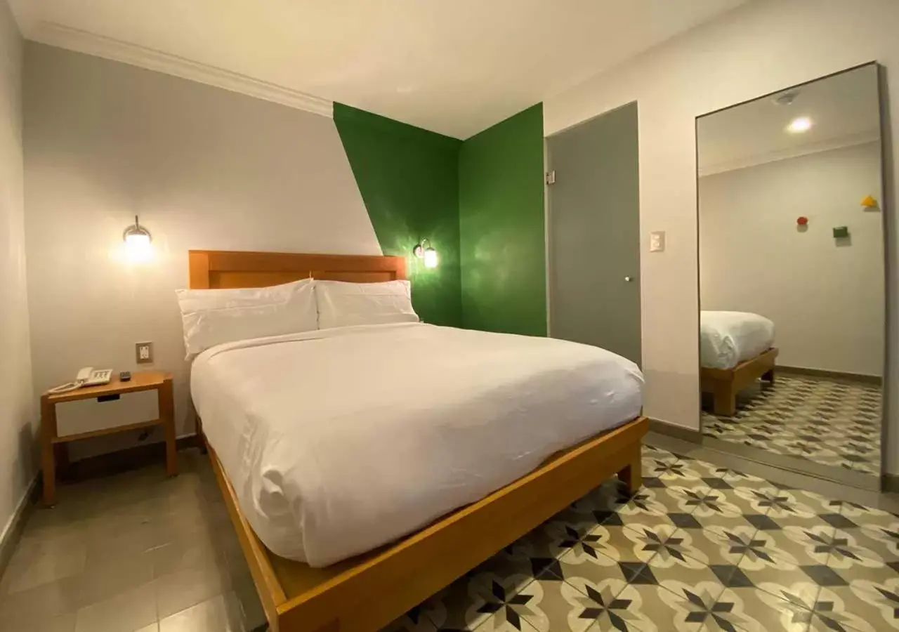 Bedroom, Bed in Hotel MX condesa