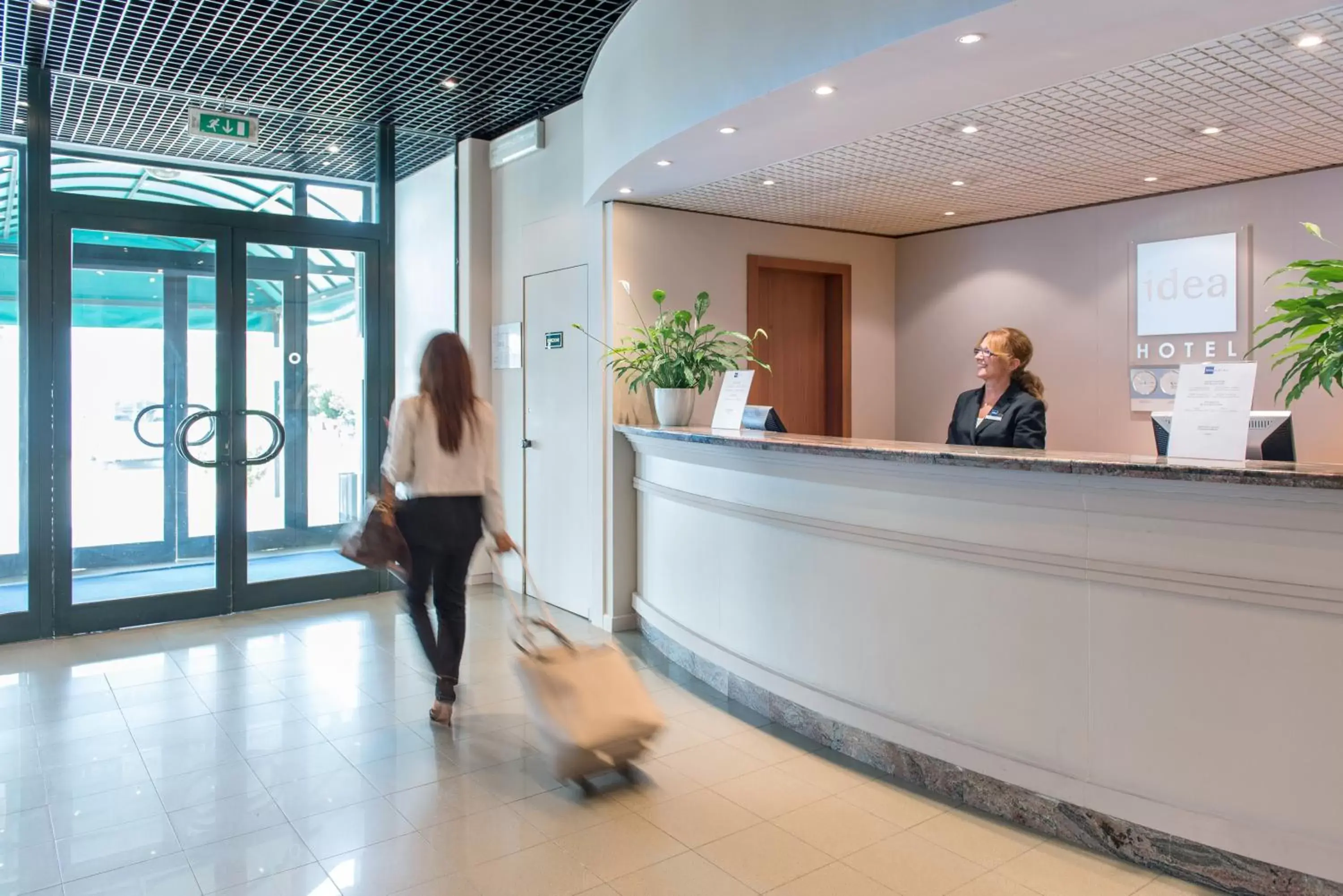 Lobby or reception, Staff in Idea Hotel Piacenza