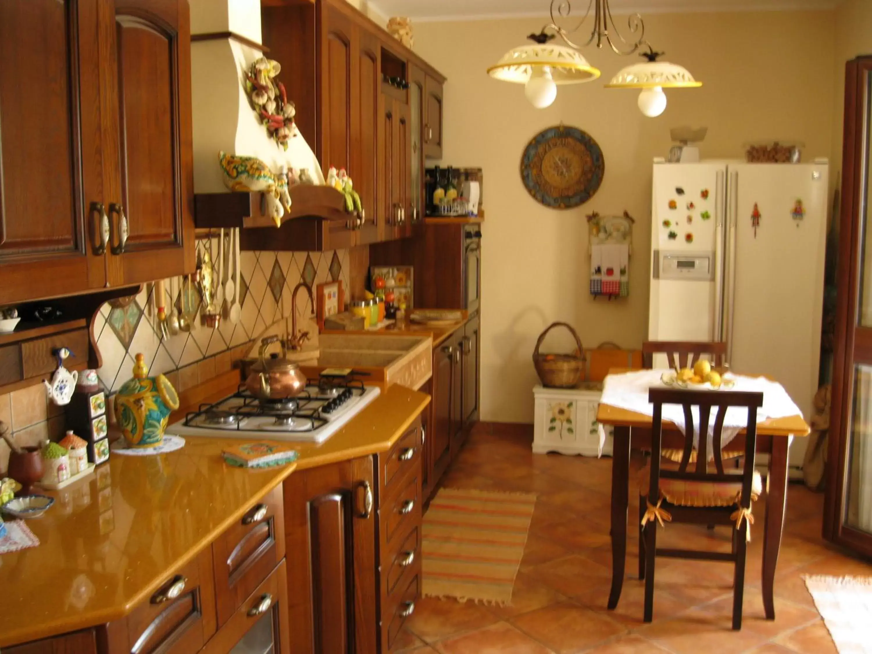 Kitchen or kitchenette, Kitchen/Kitchenette in B&B Villa Liliya