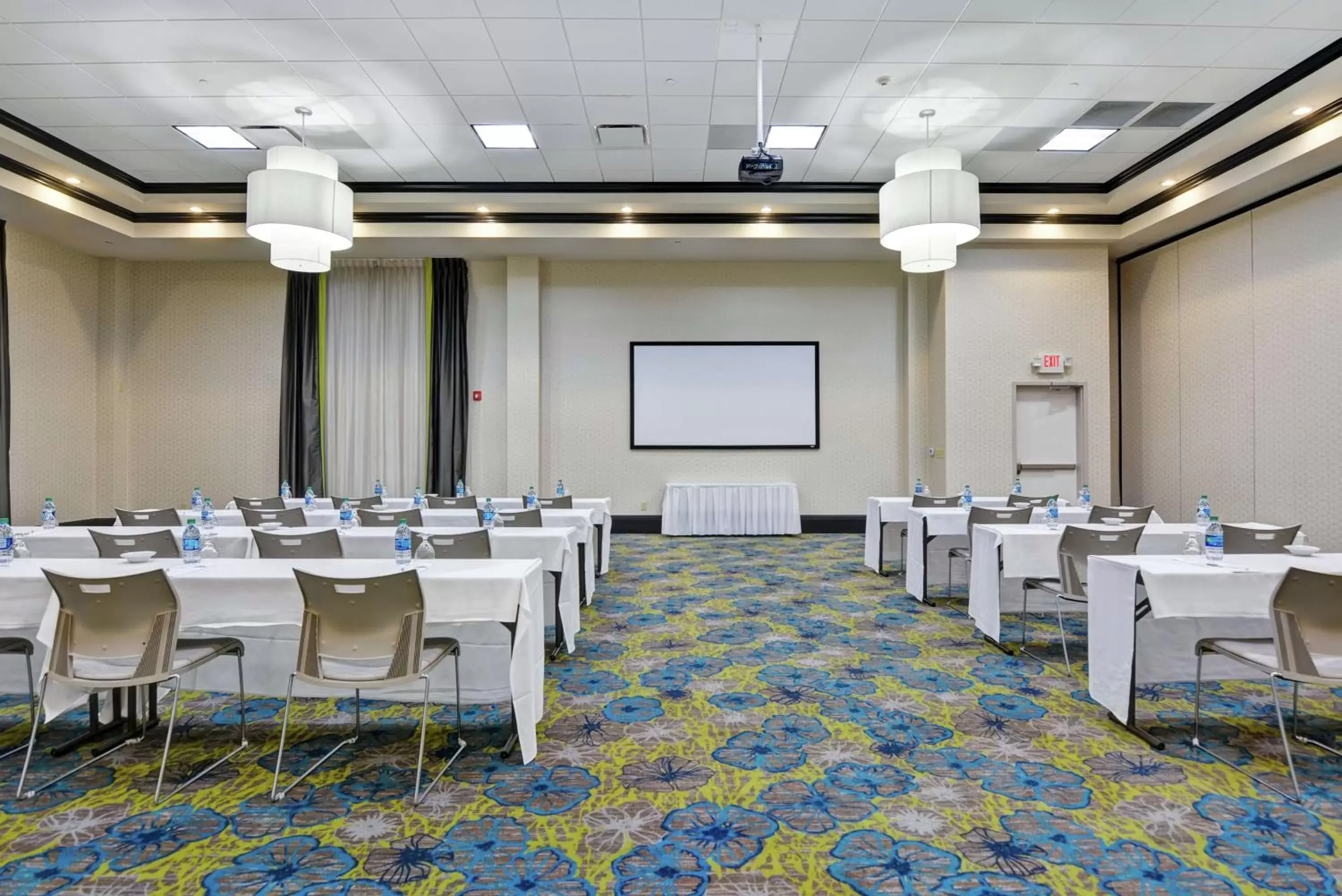 Meeting/conference room in Hilton Garden Inn West Little Rock