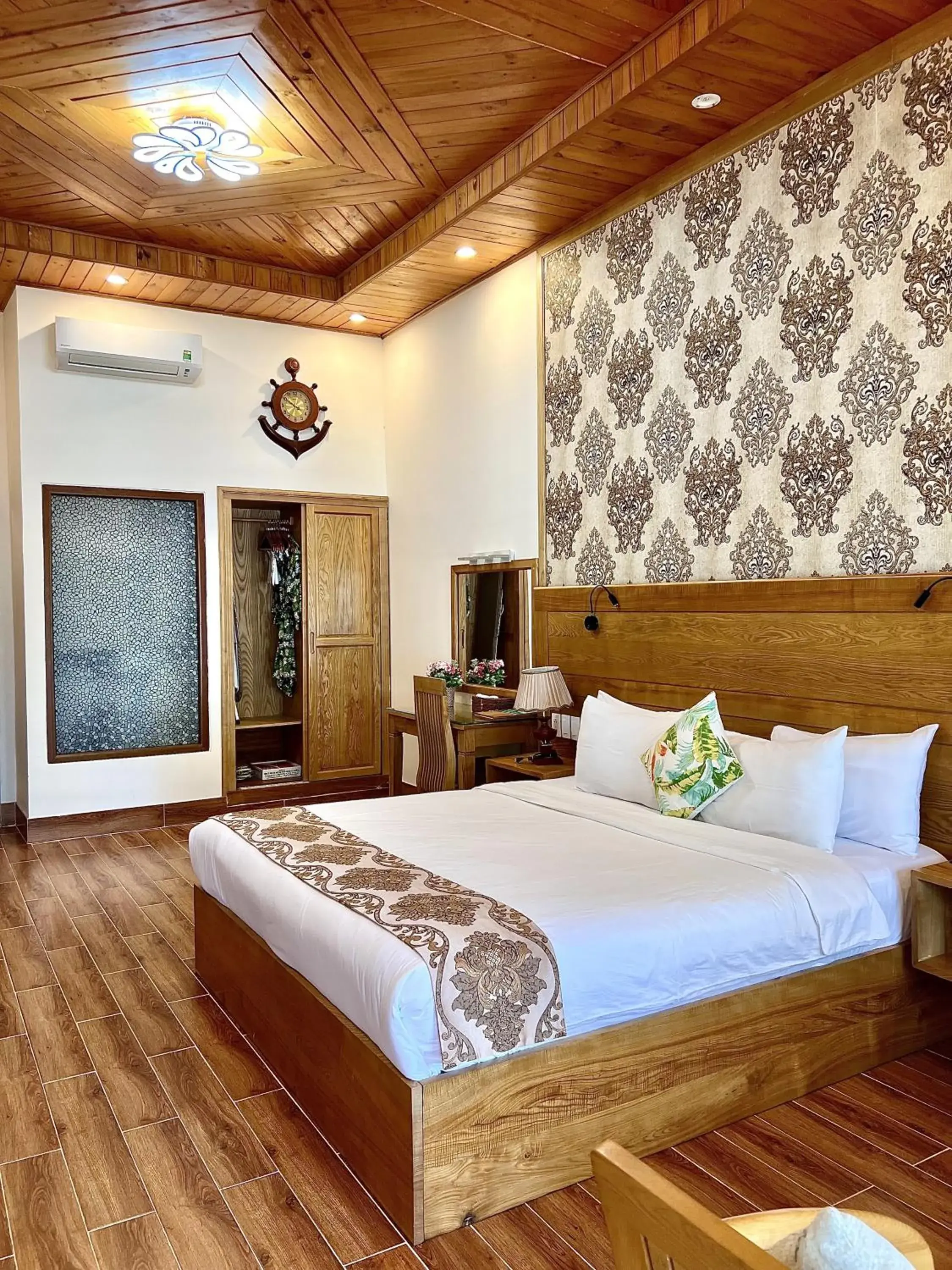 Property building, Bed in Gold Coast Phu Quoc Beach Resort