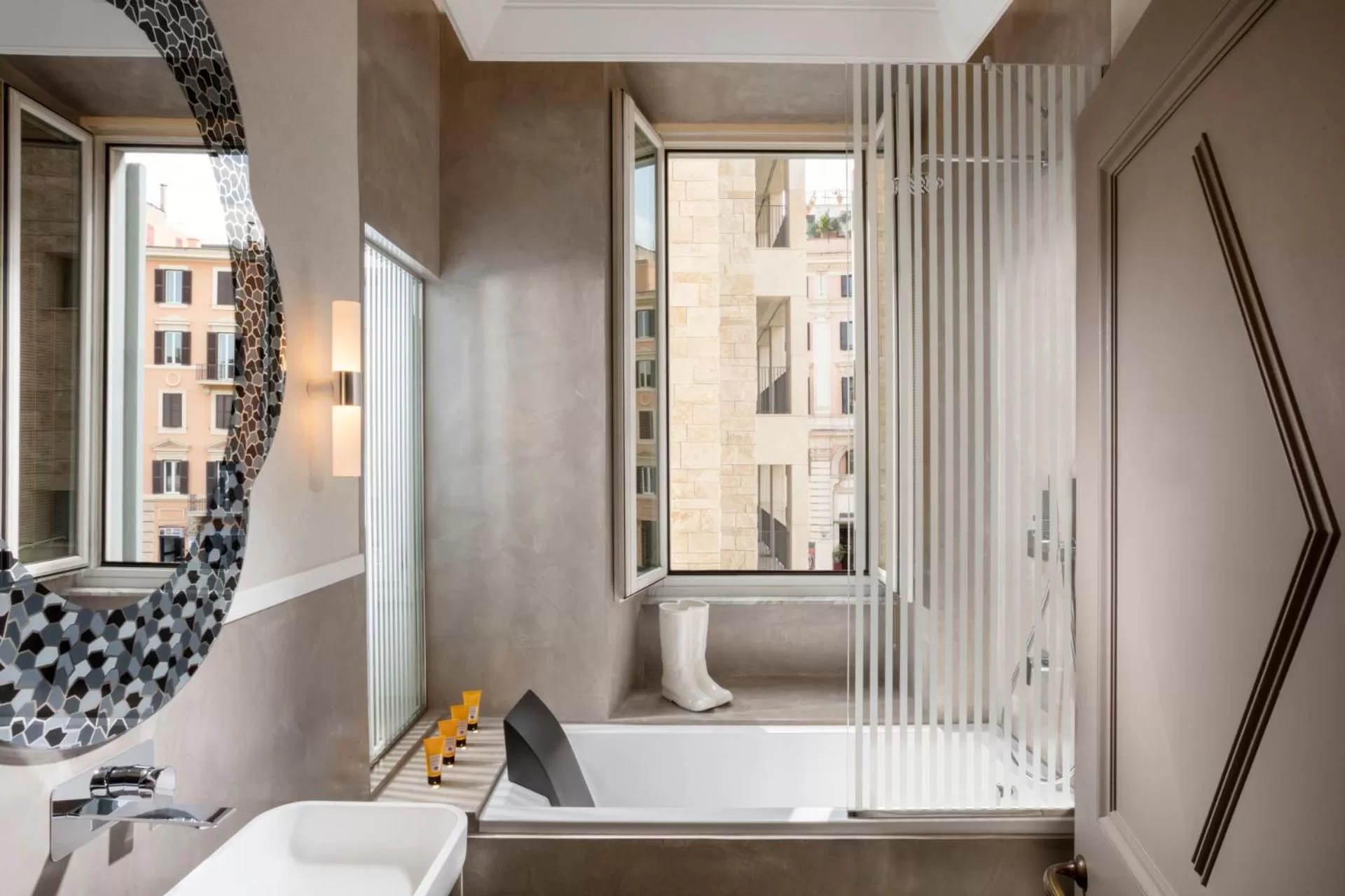 Inner courtyard view in Hotel Palazzo Manfredi – Small Luxury Hotels of the World