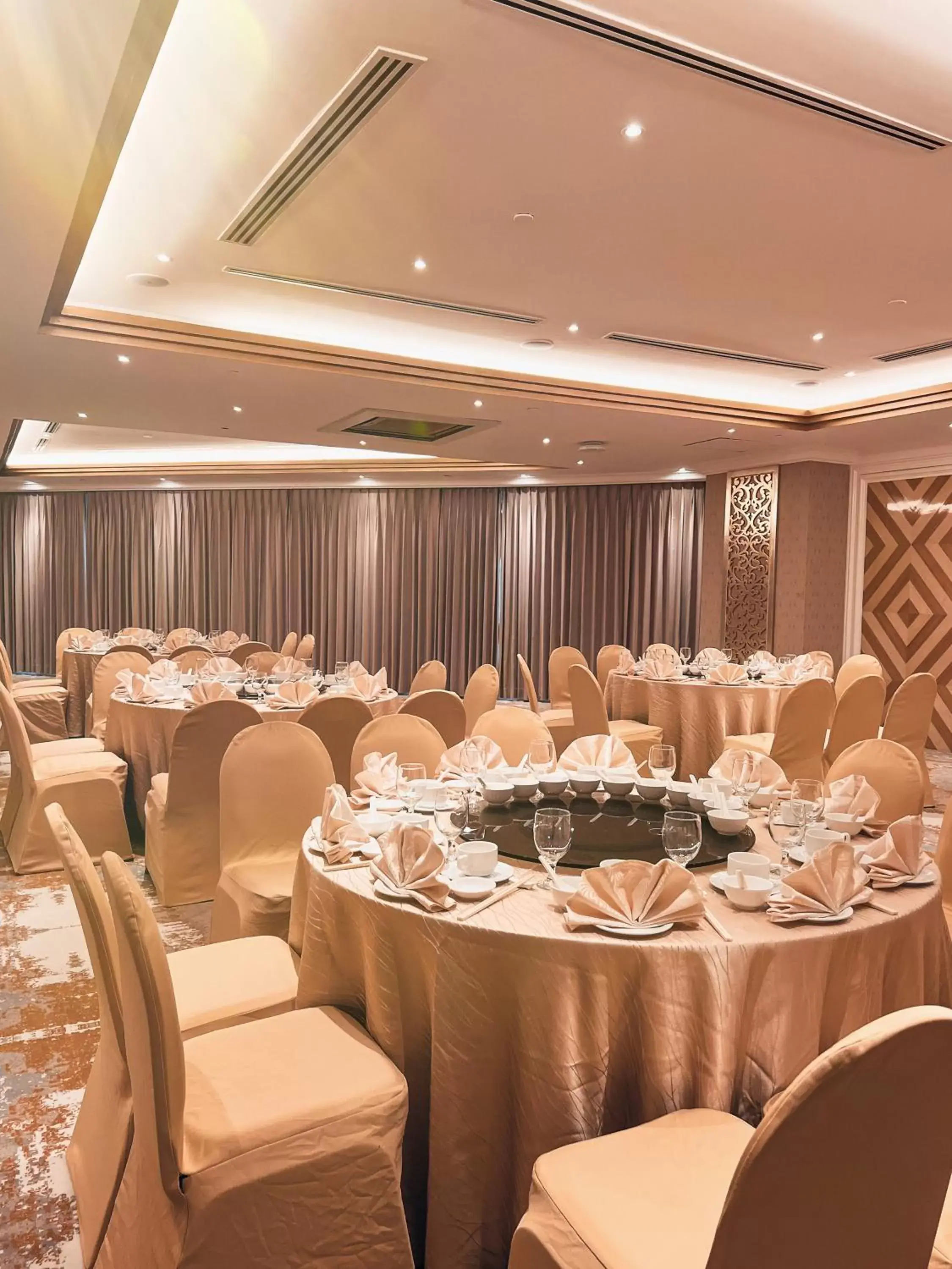 Banquet Facilities in Puteri Wing - Riverside Majestic Hotel