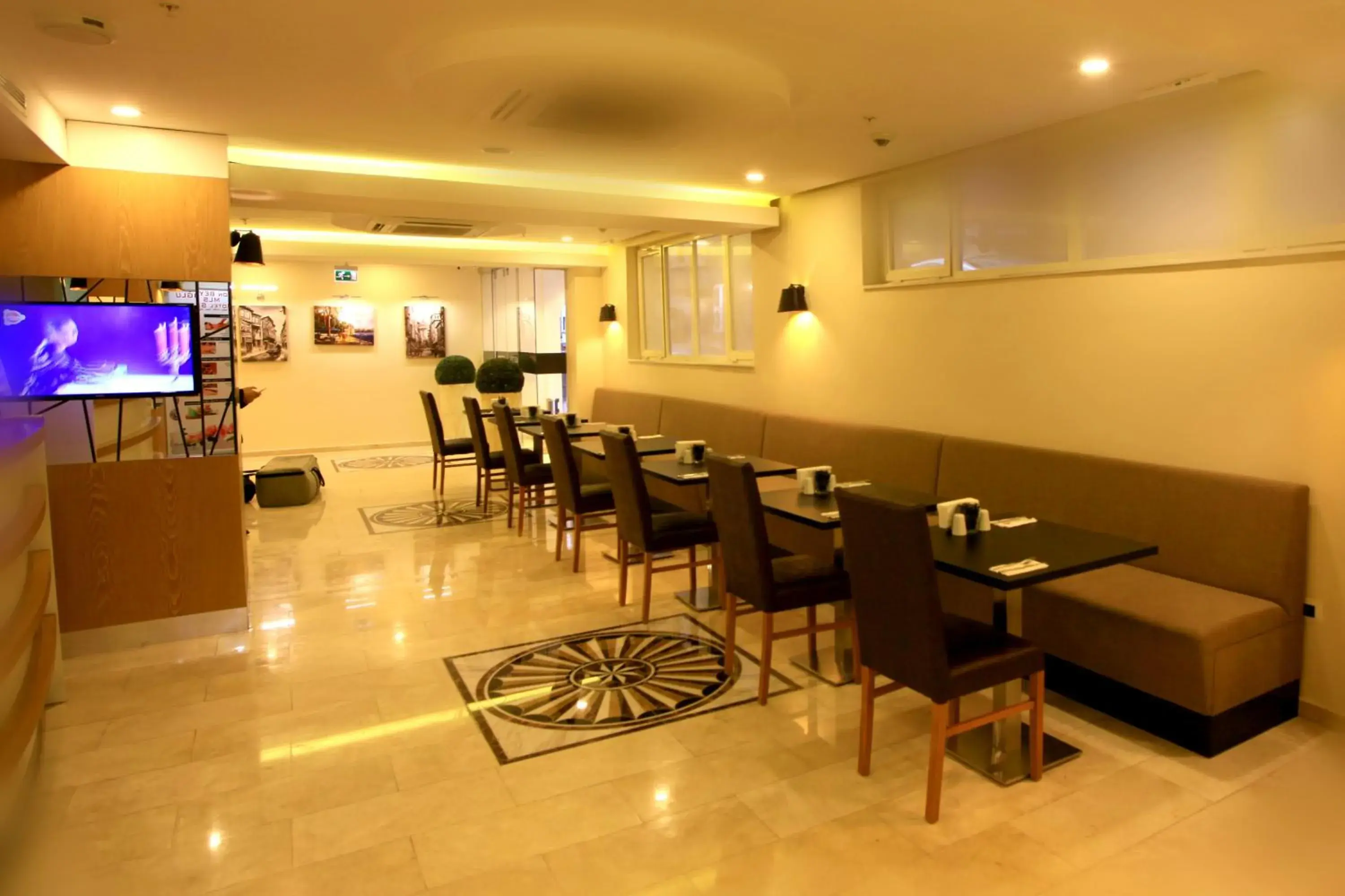 Lobby or reception, Restaurant/Places to Eat in Beyoglu MLS Hotel