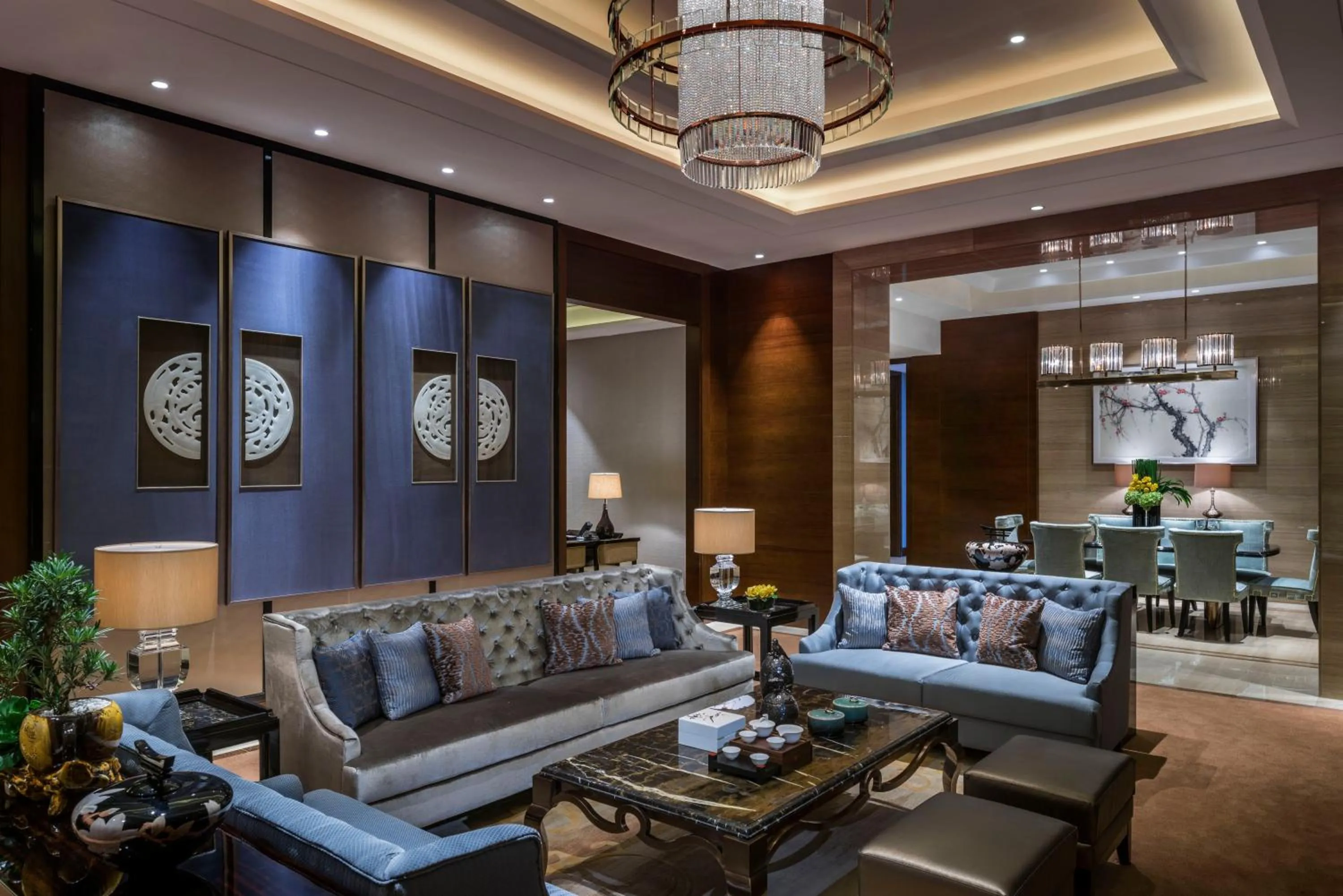 Bedroom in HUALUXE Yangjiang City Center